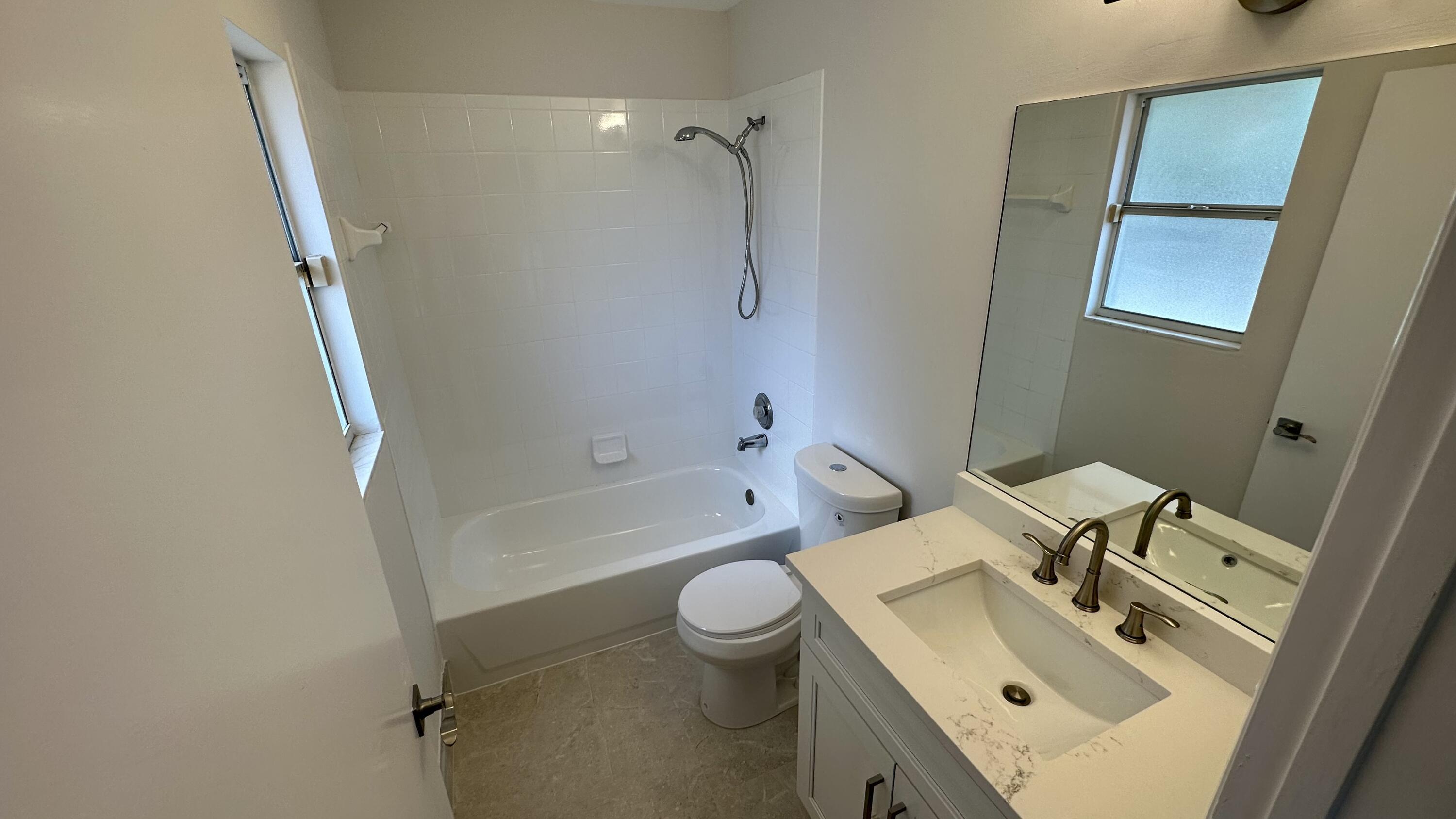 CYPRESS ESTATES OF PALM SPRINGS - Residential Lease