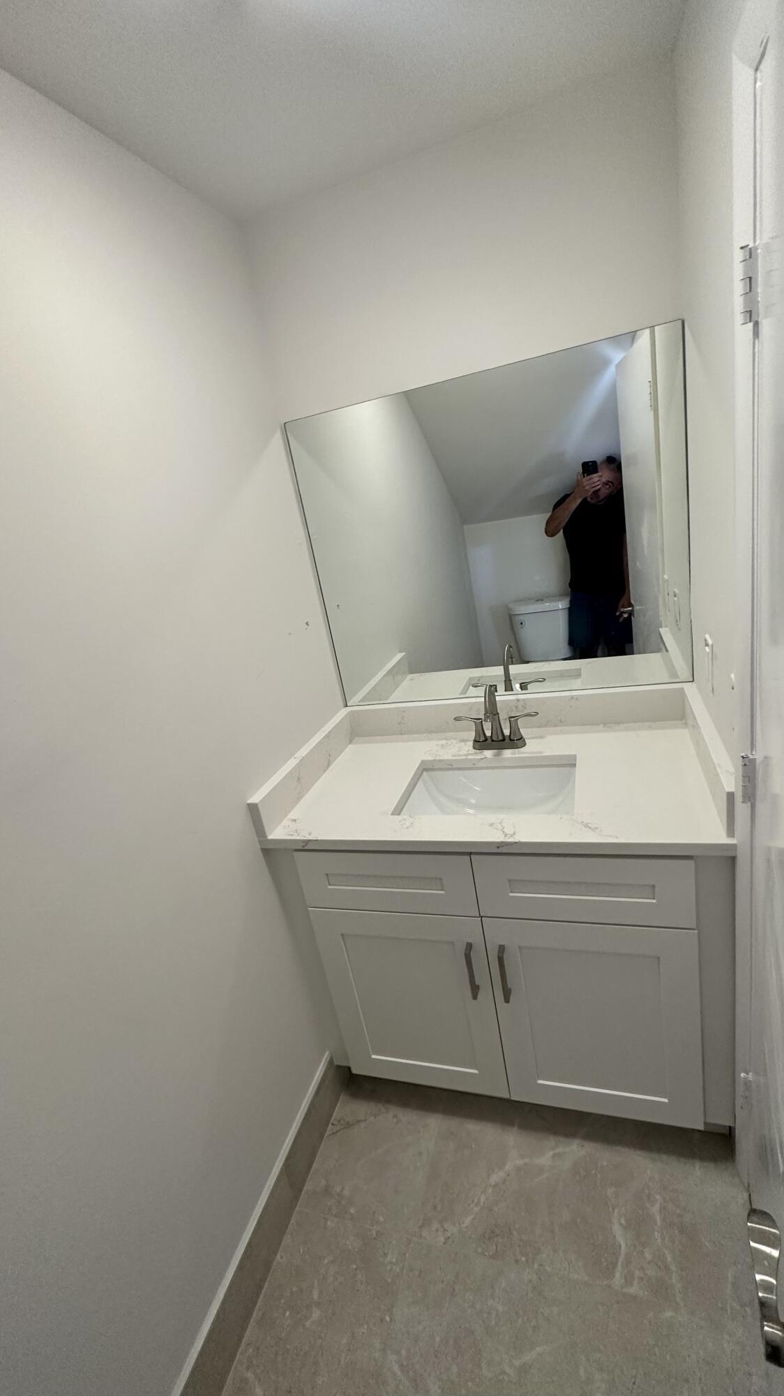 CYPRESS ESTATES OF PALM SPRINGS - Residential Lease