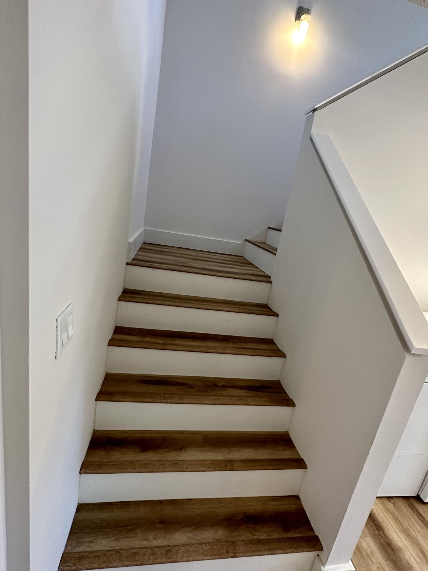 CYPRESS ESTATES OF PALM SPRINGS - Residential Lease