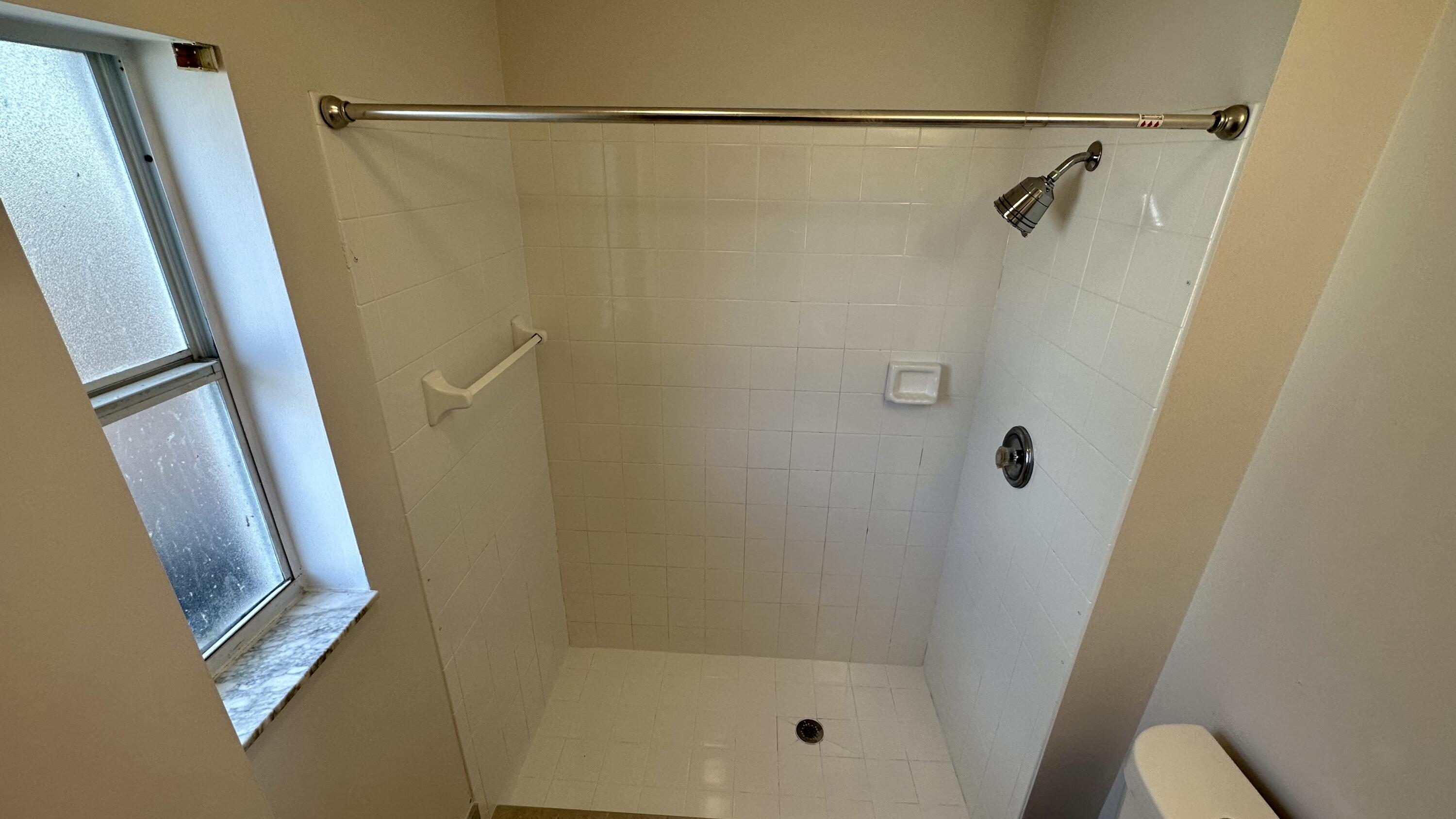 CYPRESS ESTATES OF PALM SPRINGS - Residential Lease