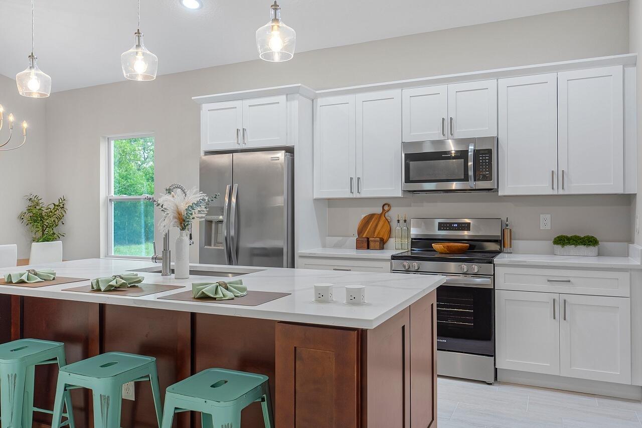 VERO LAKE ESTATES UNIT P - Residential