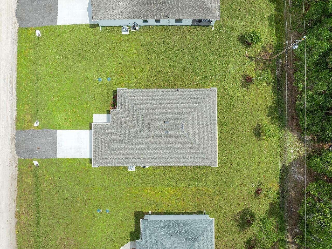 VERO LAKE ESTATES UNIT P - Residential