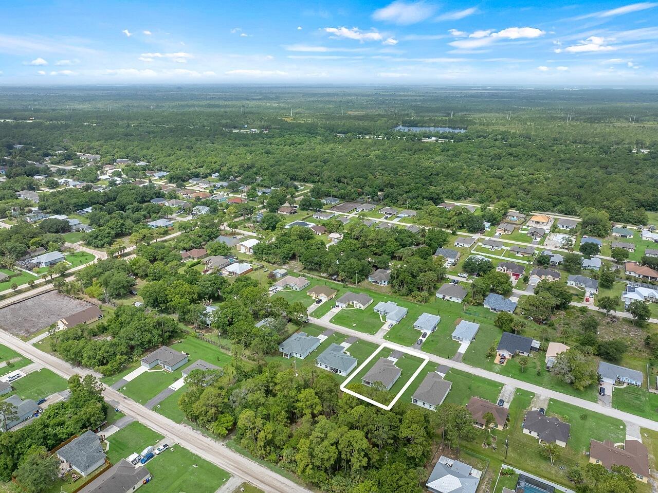 VERO LAKE ESTATES UNIT P - Residential