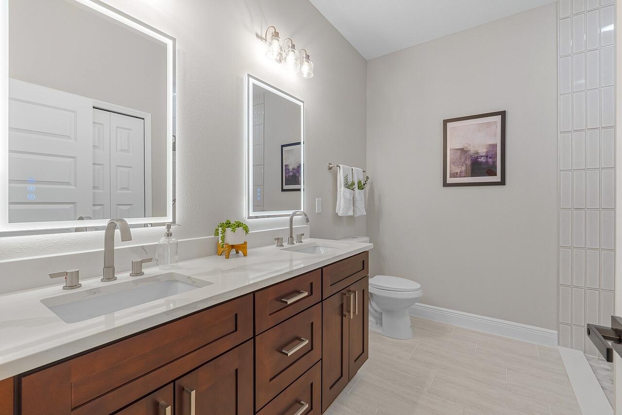 VERO LAKE ESTATES UNIT P - Residential