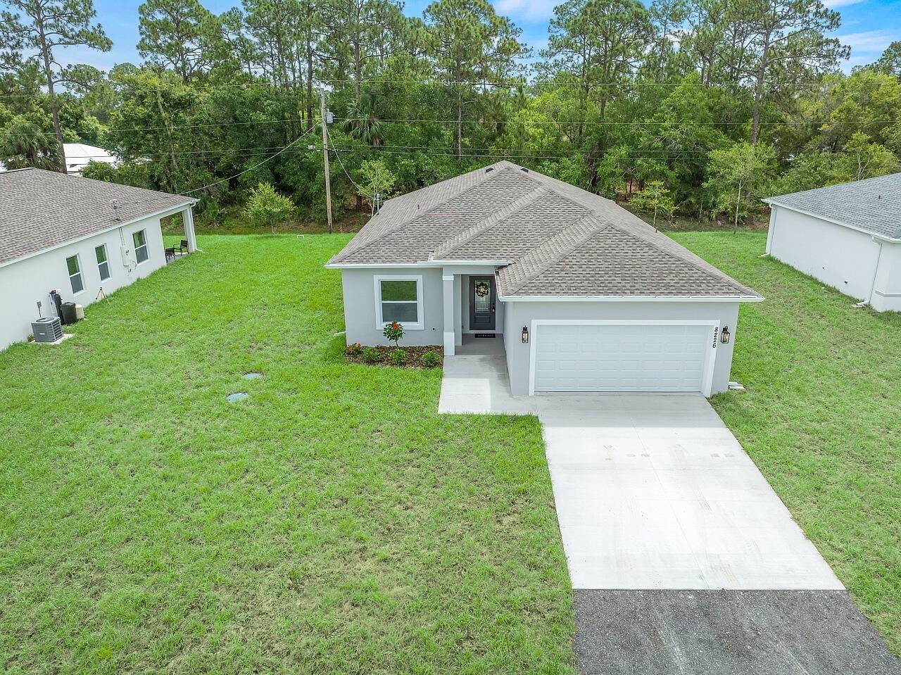 VERO LAKE ESTATES UNIT P - Residential