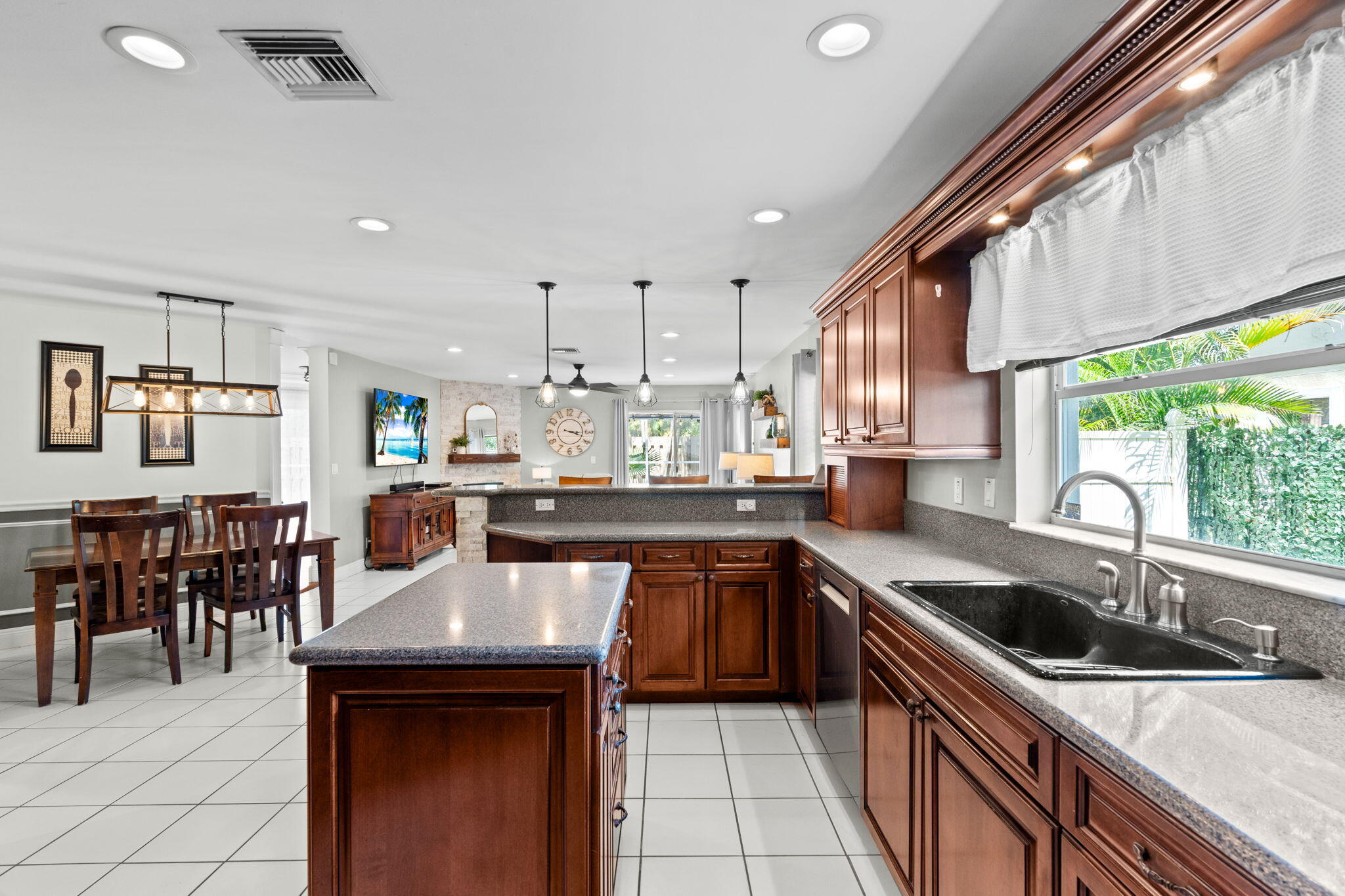 Sable Pass - Residential