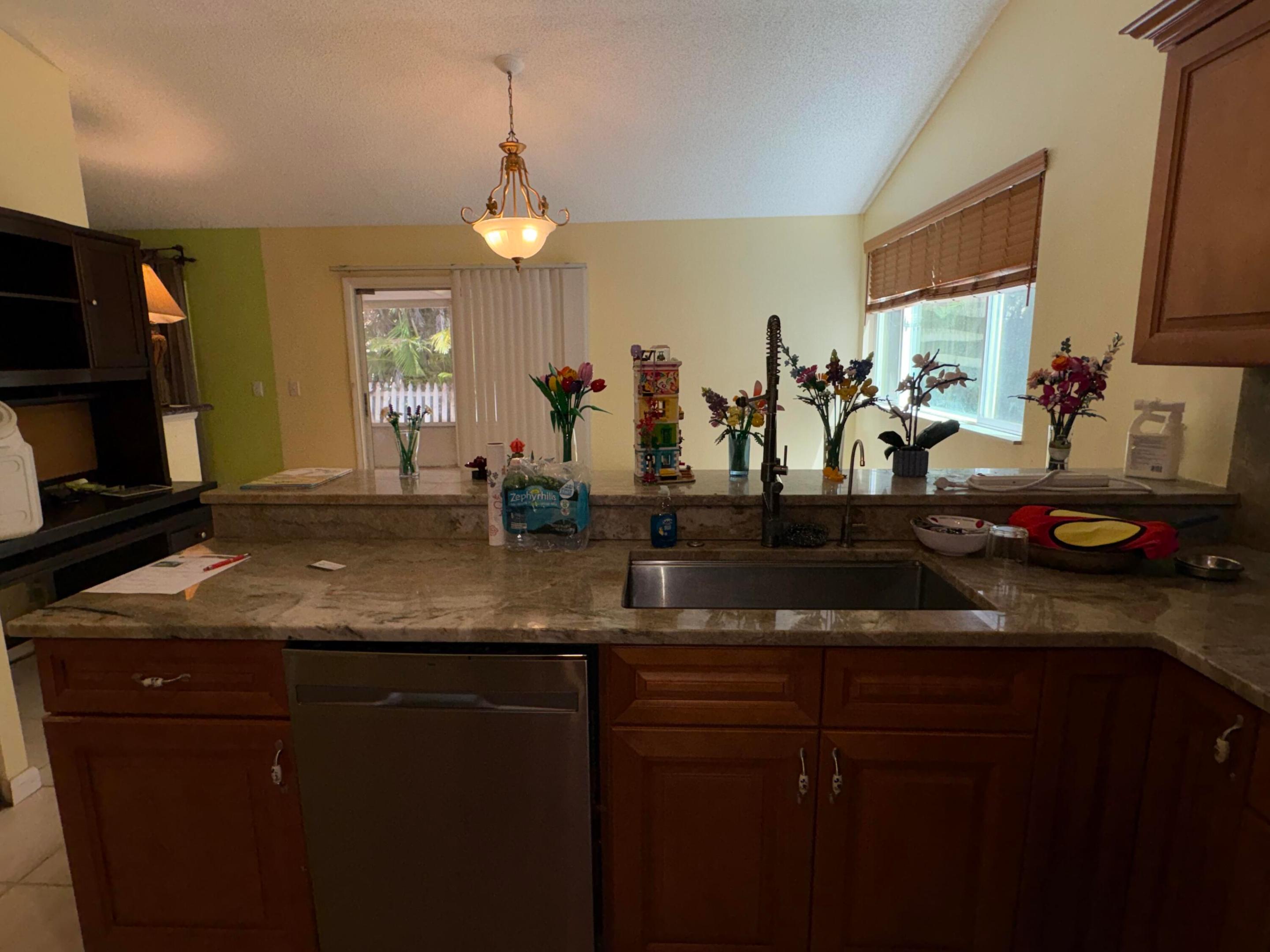 INDIAN WELLS - Residential