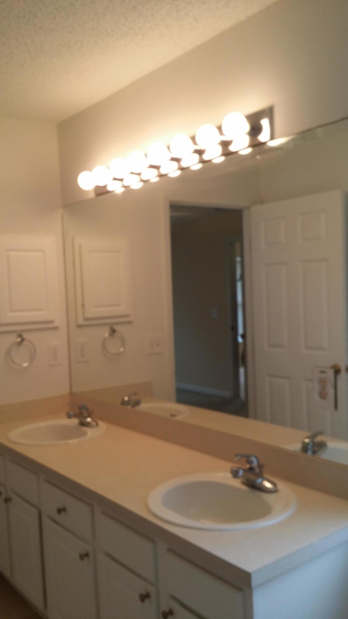 PORT ST LUCIE SECTION 35 - Residential Lease