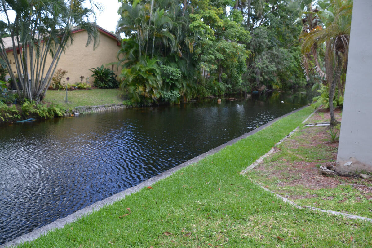 PLANTATION PARK 4TH ADD - Residential
