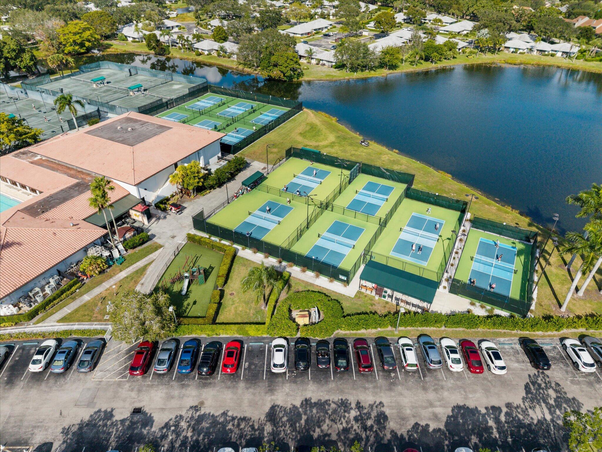 PGA RESORT COMMUNITY 2 - Residential