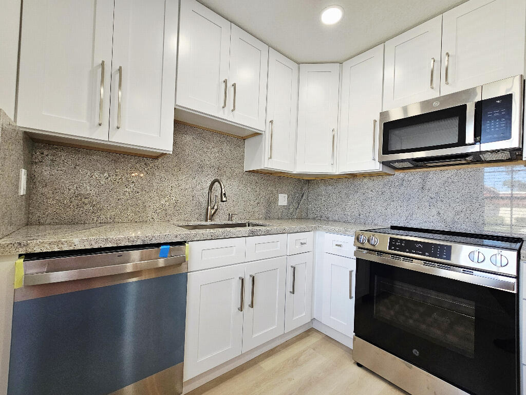 COVERED BRIDGE CONDO - Residential