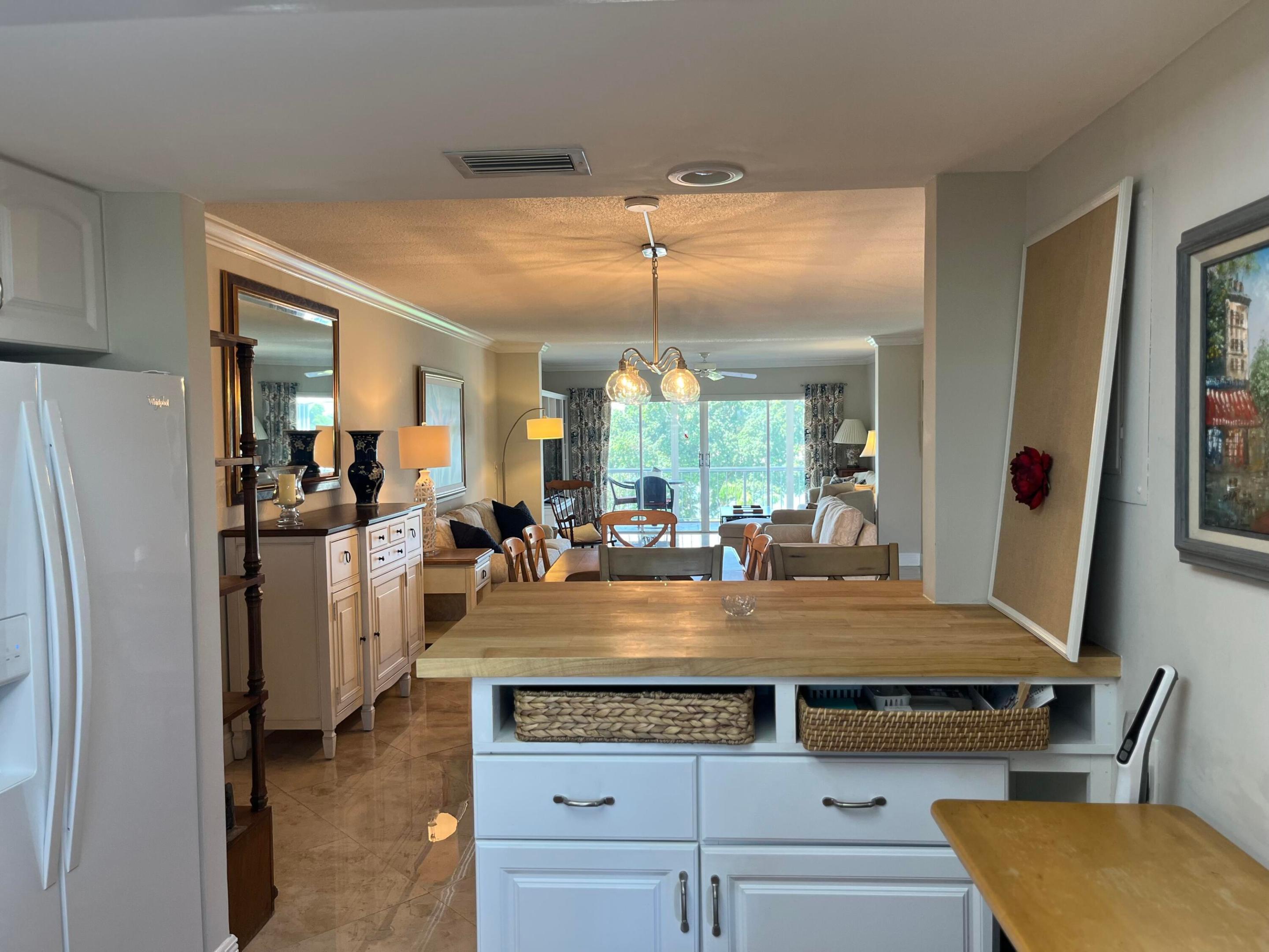 ATLANTIS SHERBROOKE VILLAS CONDO - Residential