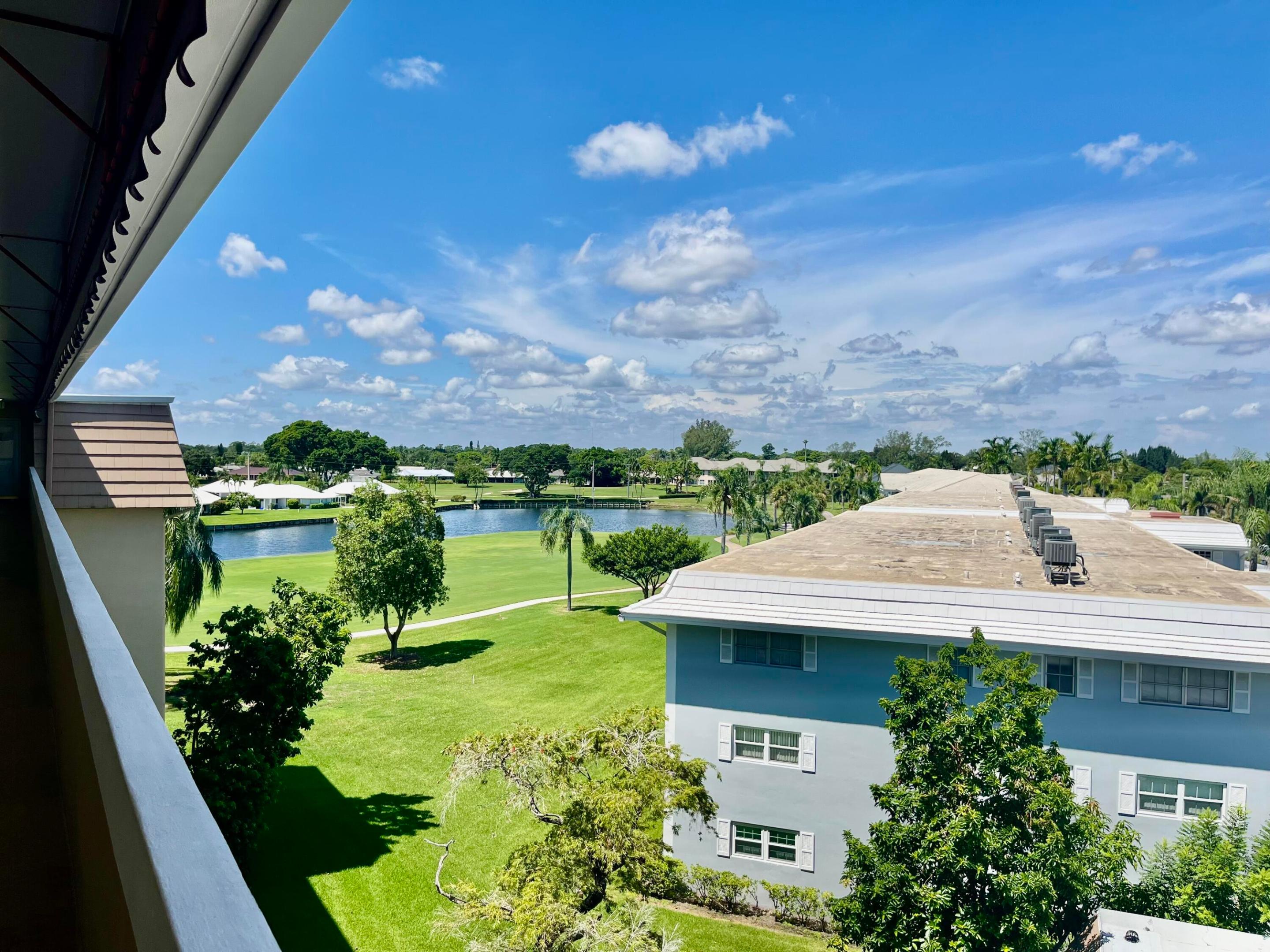 ATLANTIS SHERBROOKE VILLAS CONDO - Residential