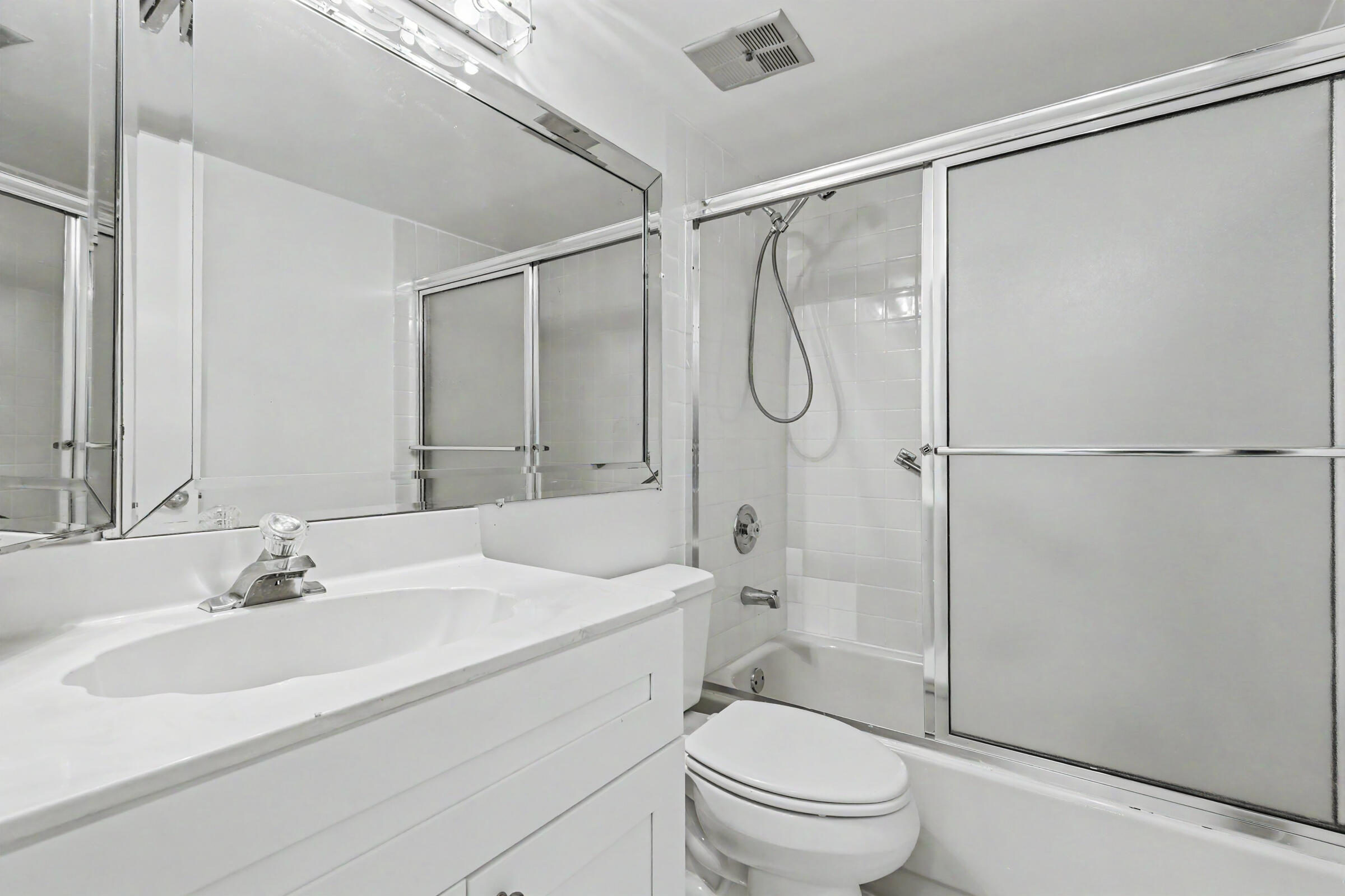 BONAIRE AT WOODMONT NO 5-B - Residential