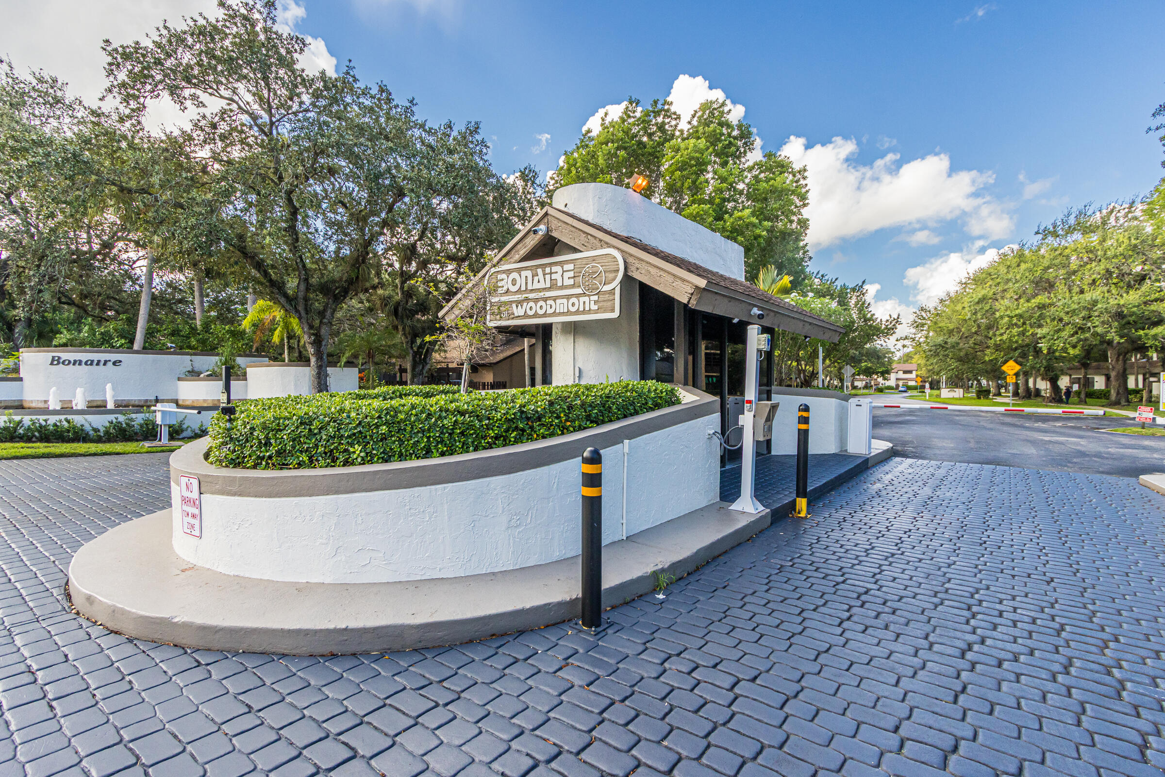 BONAIRE AT WOODMONT NO 5-B - Residential