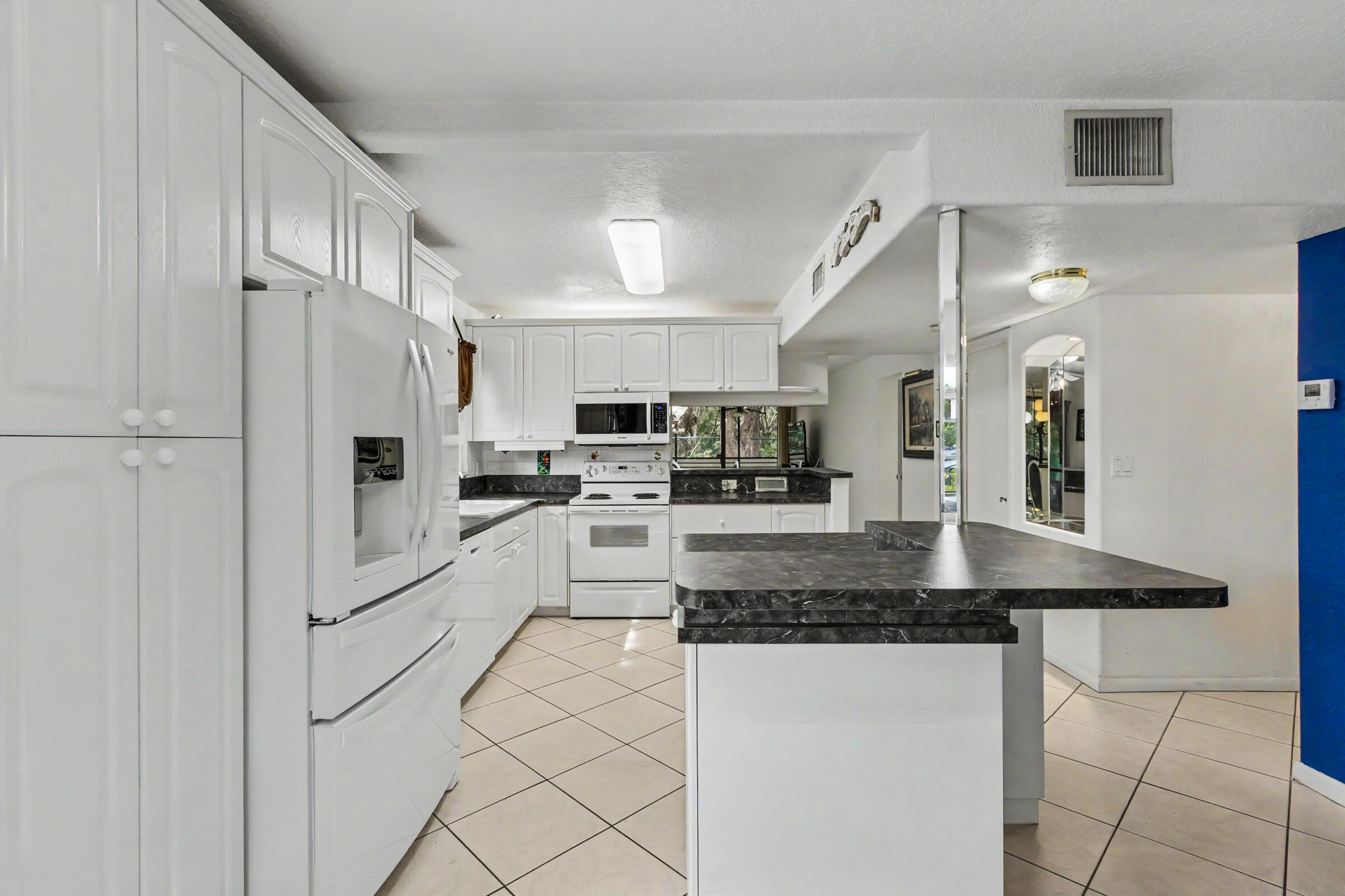 BONAIRE AT WOODMONT NO 5-B - Residential