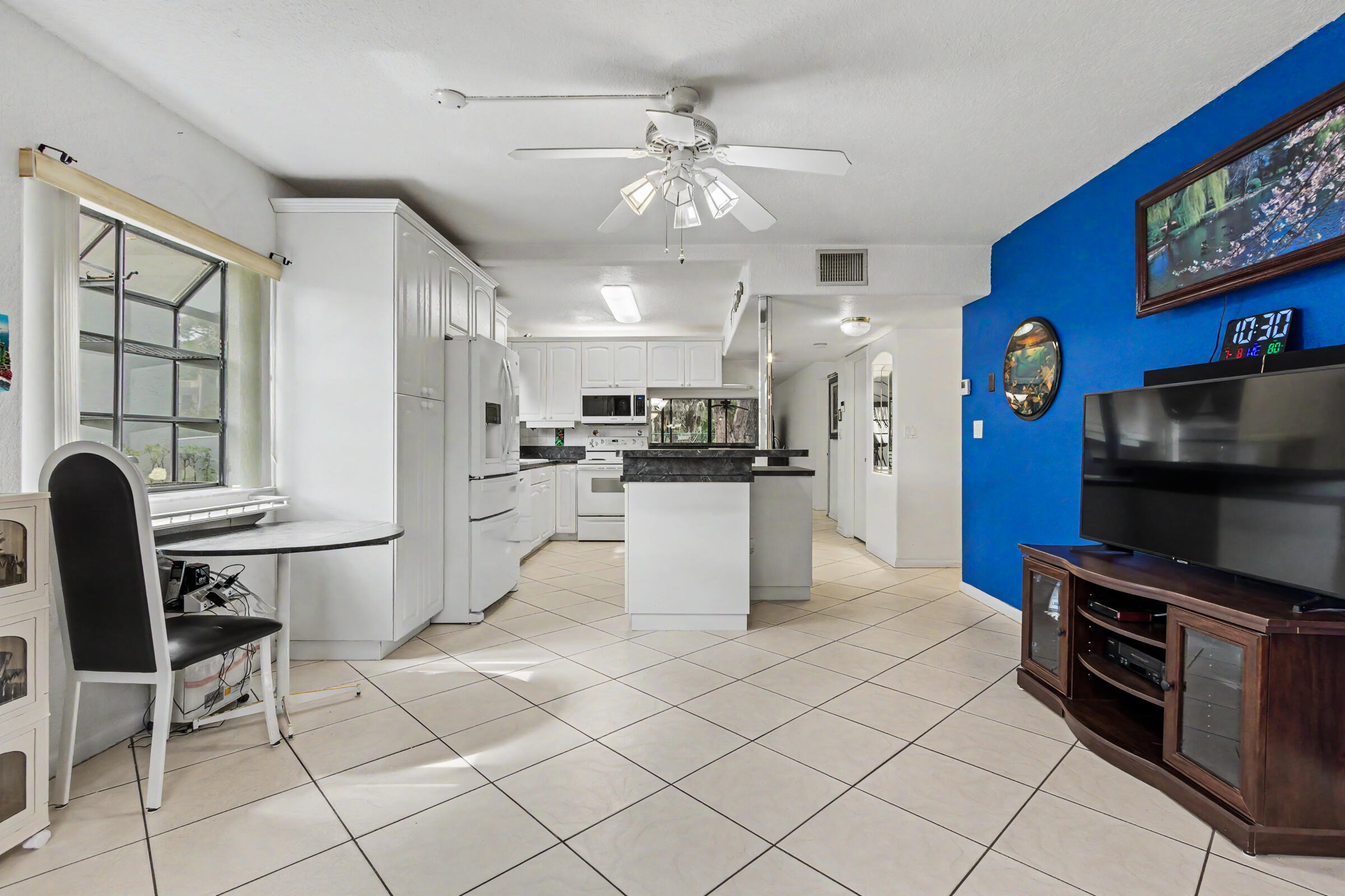 BONAIRE AT WOODMONT NO 5-B - Residential