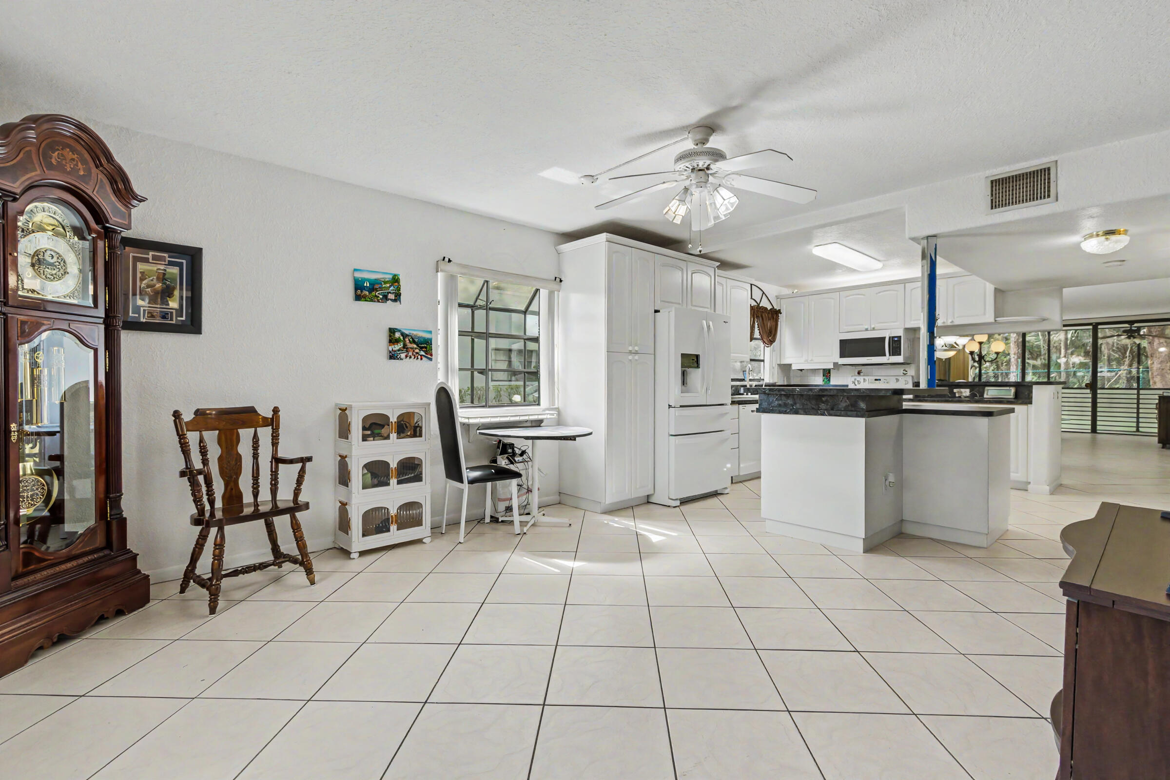 BONAIRE AT WOODMONT NO 5-B - Residential