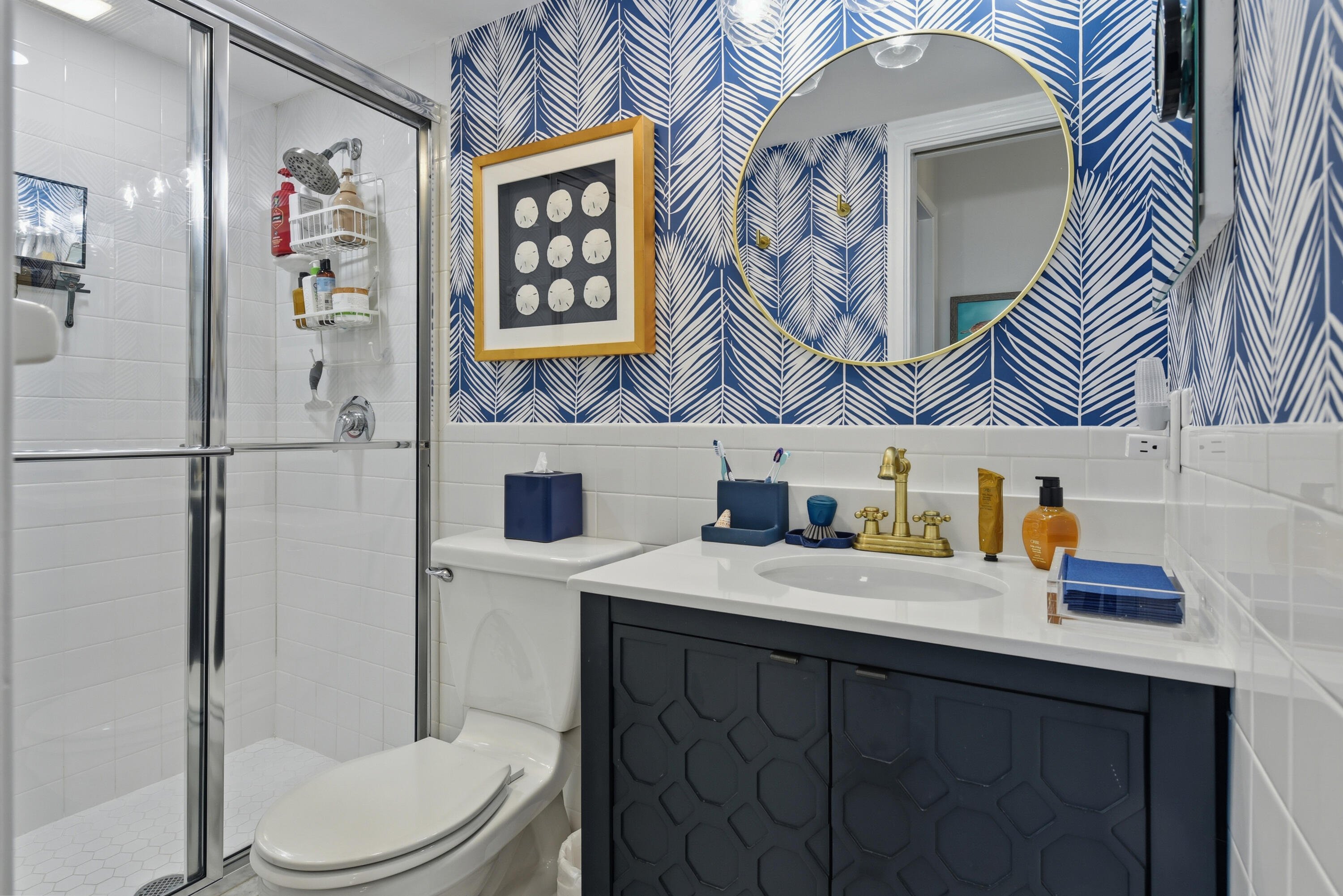 WELLINGTON ARMS CONDOS - Residential