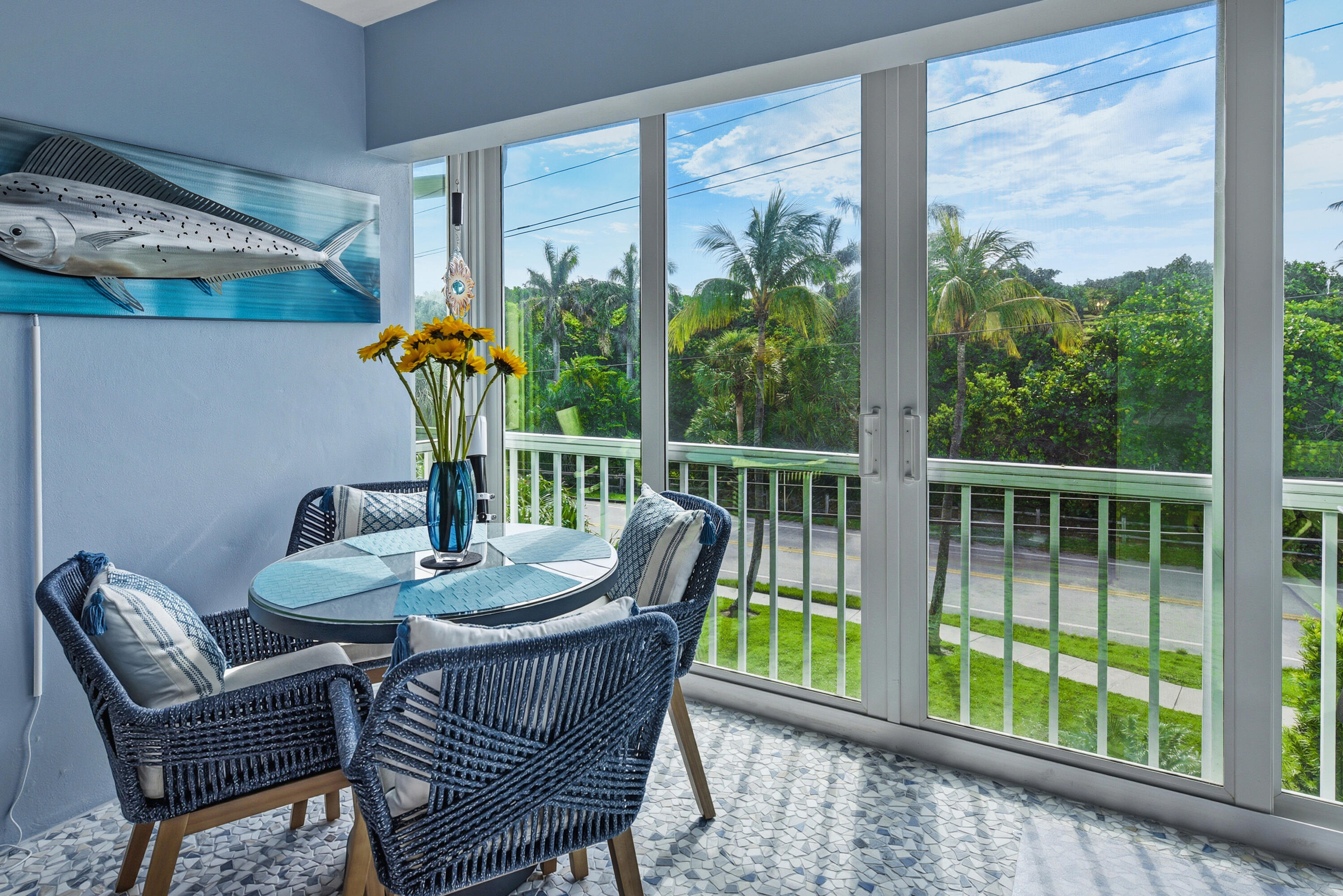 WELLINGTON ARMS CONDOS - Residential