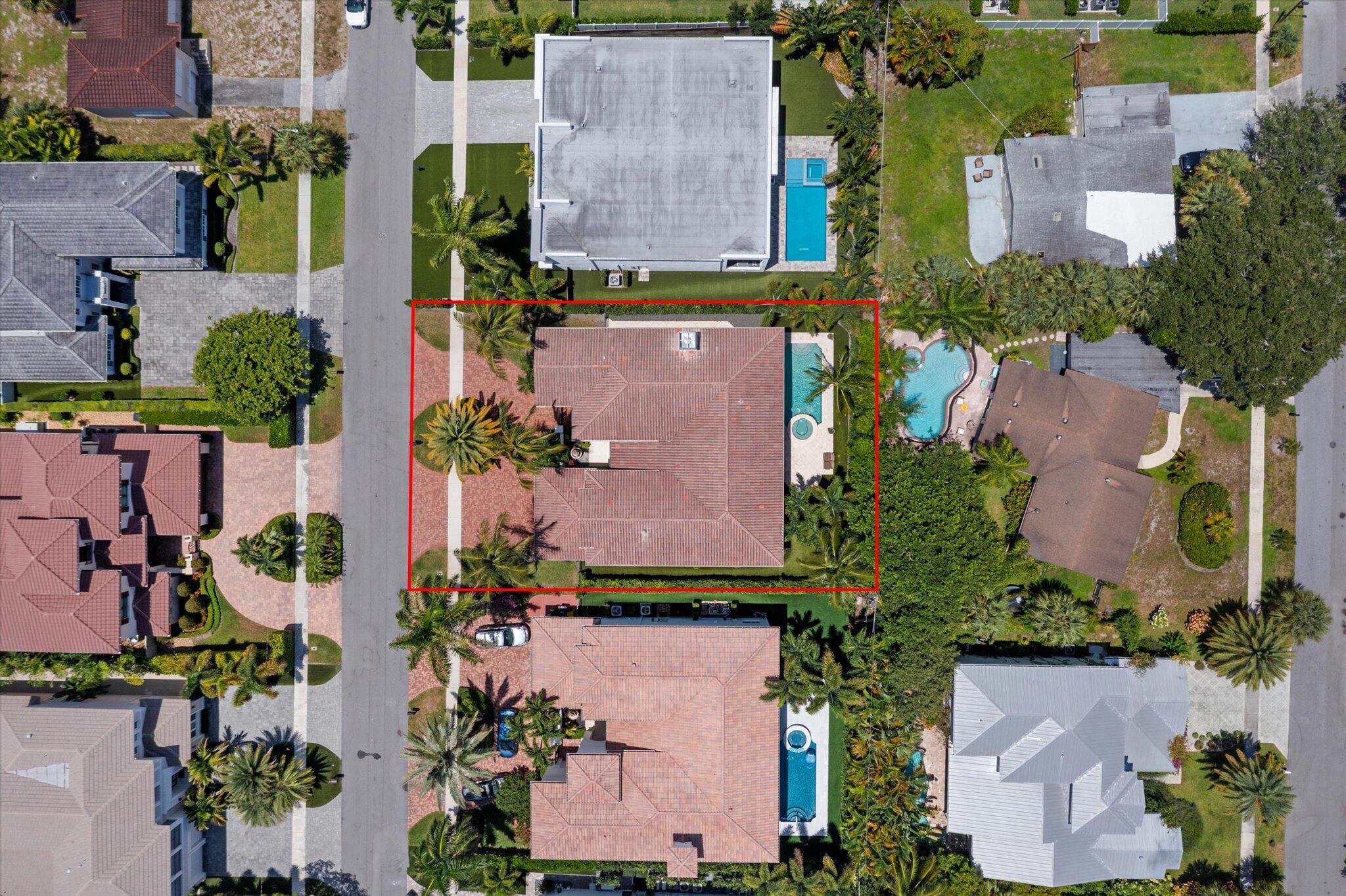 BOCA VILLAS - Residential