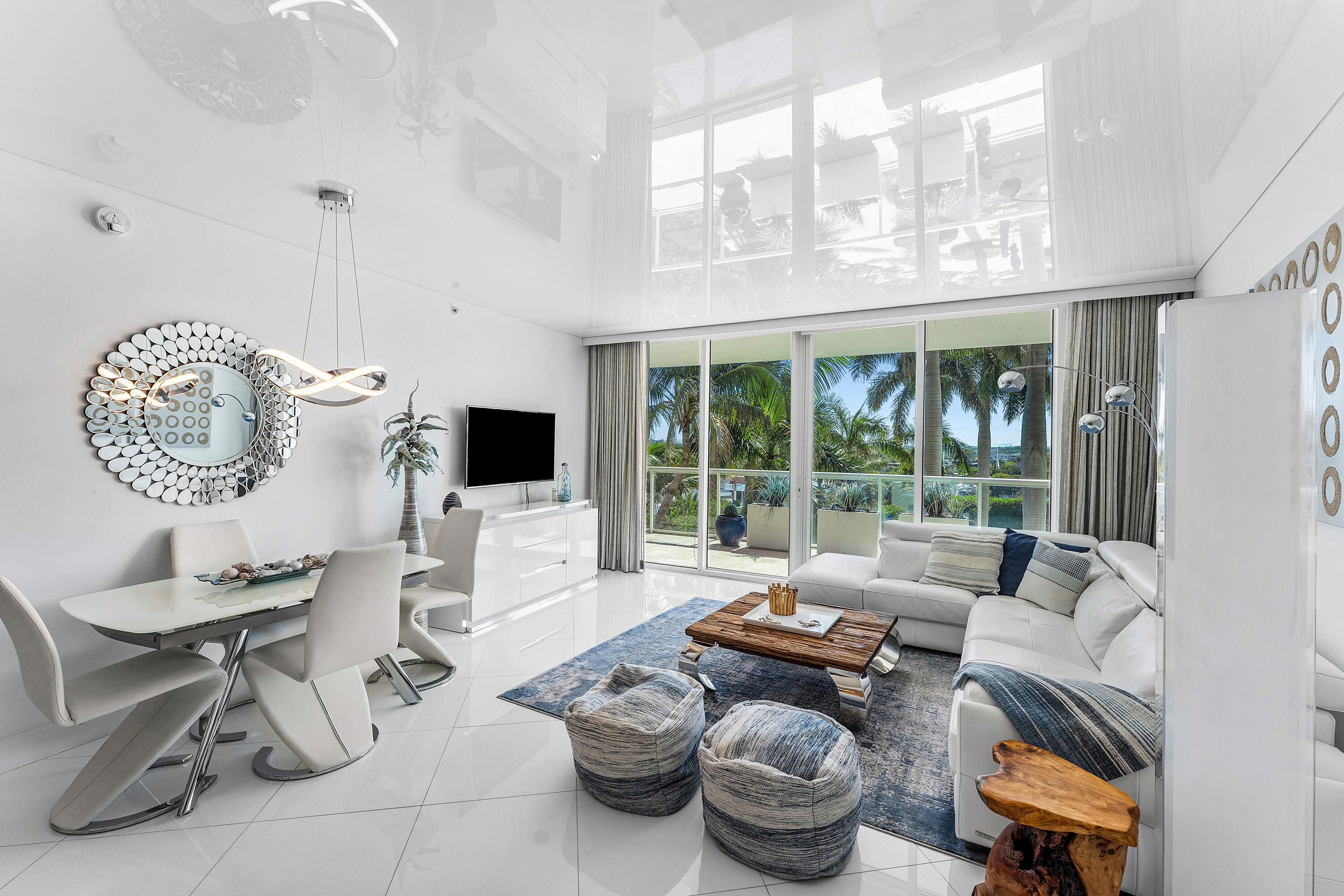 PLAZA AT OCEANSIDE (THE) CONDO - Residential
