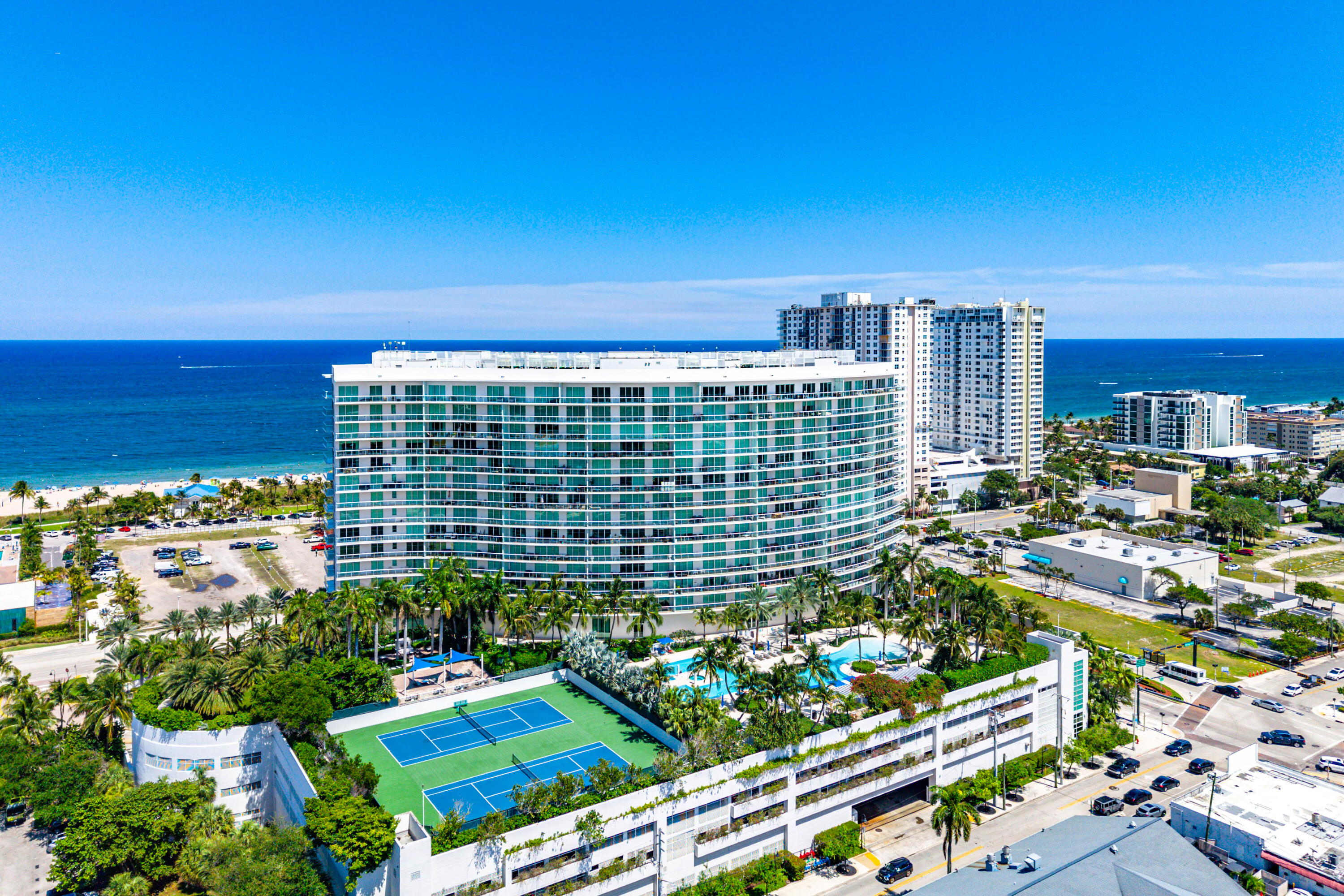 PLAZA AT OCEANSIDE (THE) CONDO - Residential