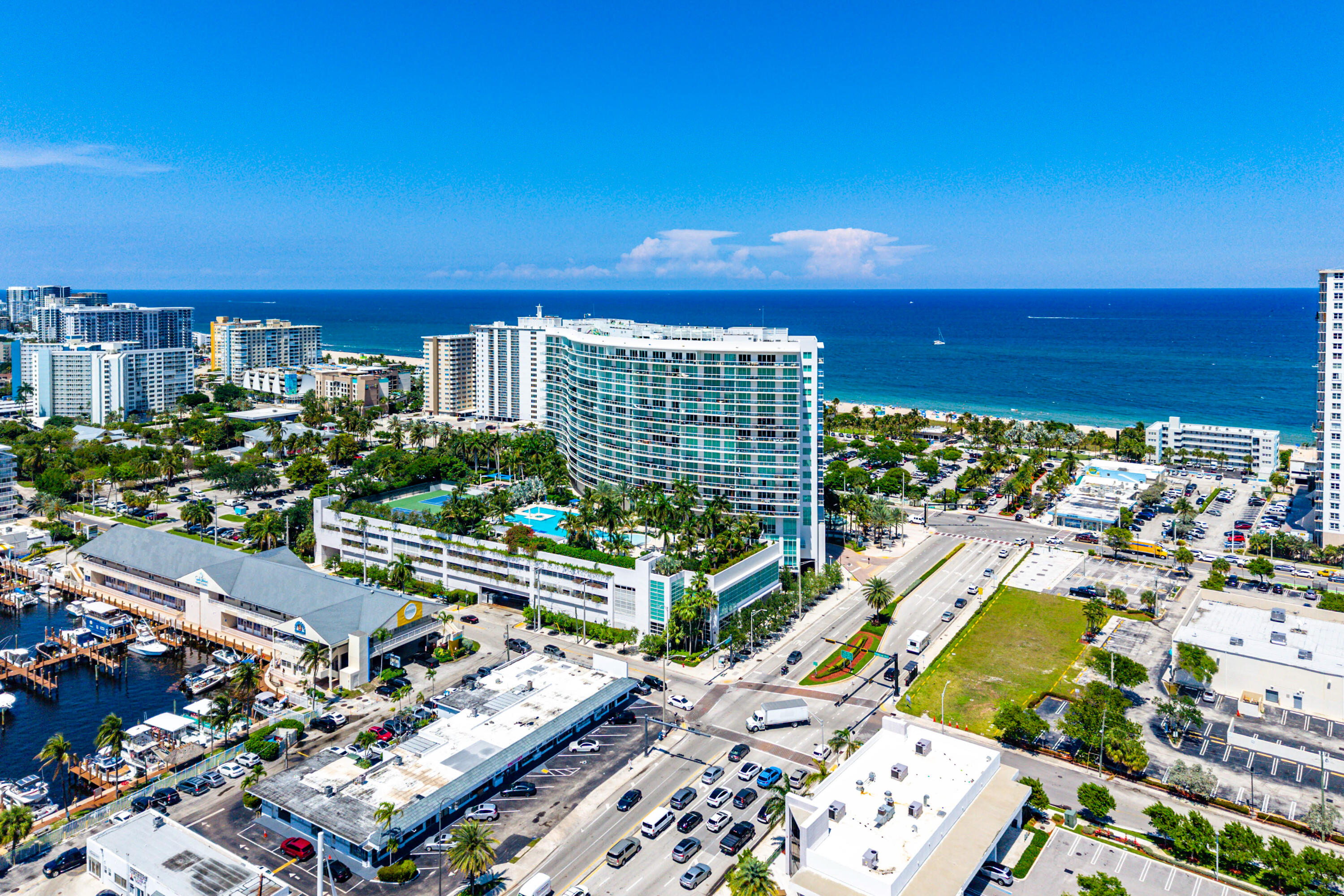 PLAZA AT OCEANSIDE (THE) CONDO - Residential