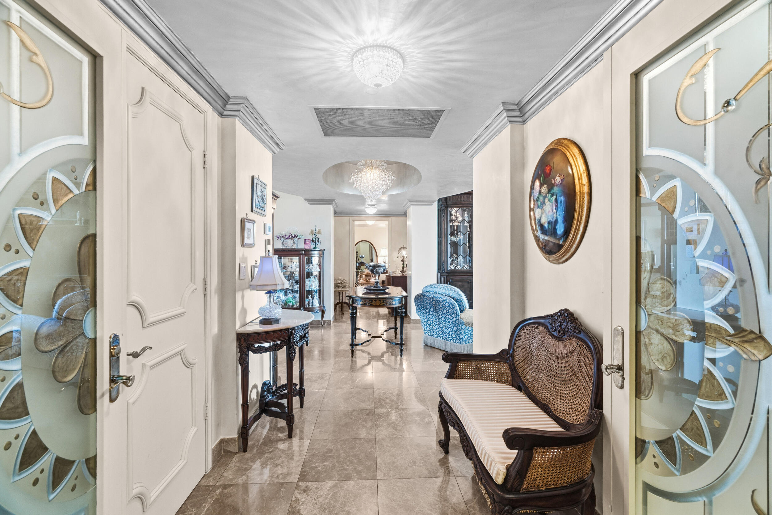 TOSCANA SOUTH TOWER III - Residential