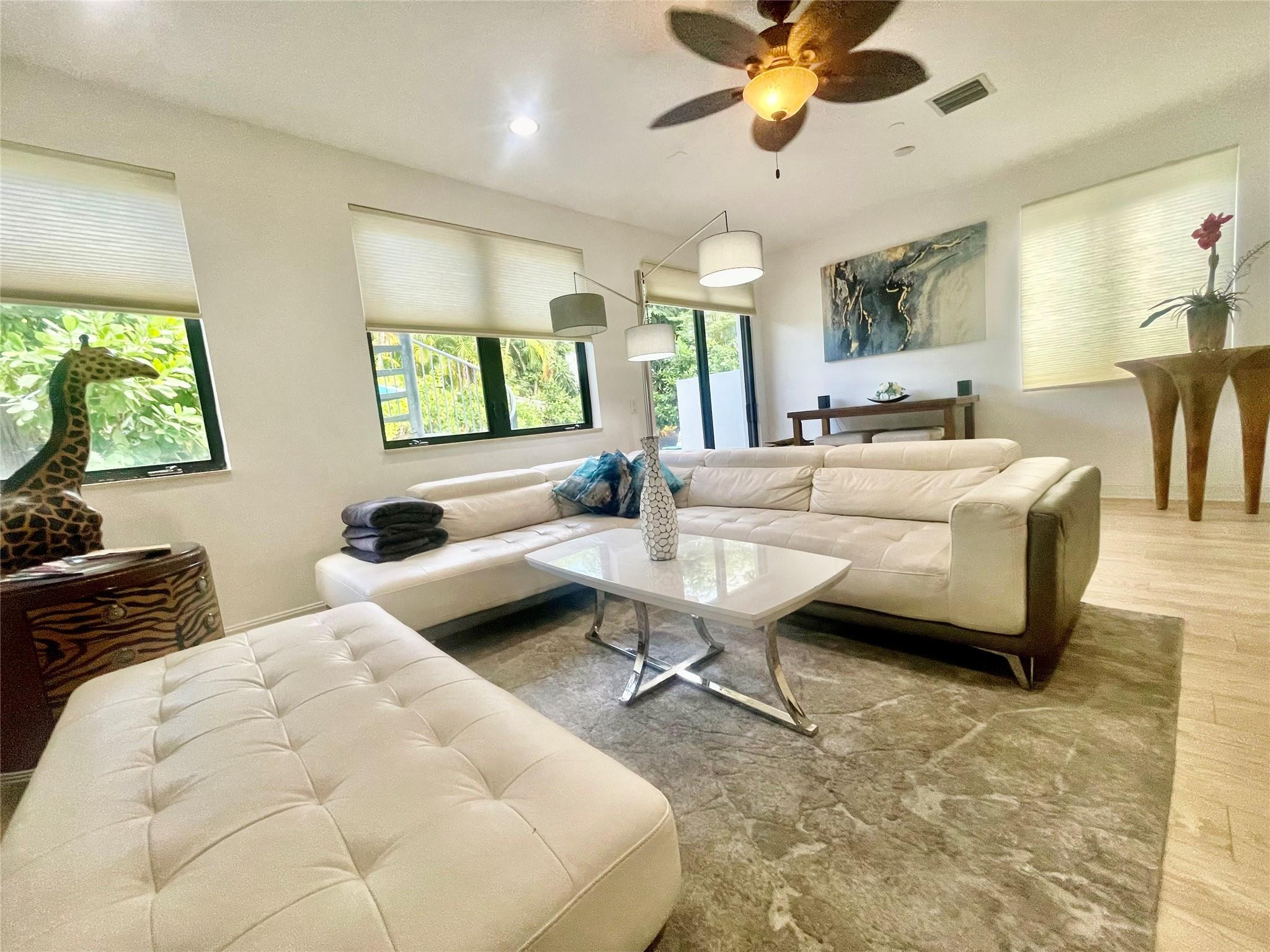 VICTORIA PARK CORR AMEN PLAT - Residential Lease