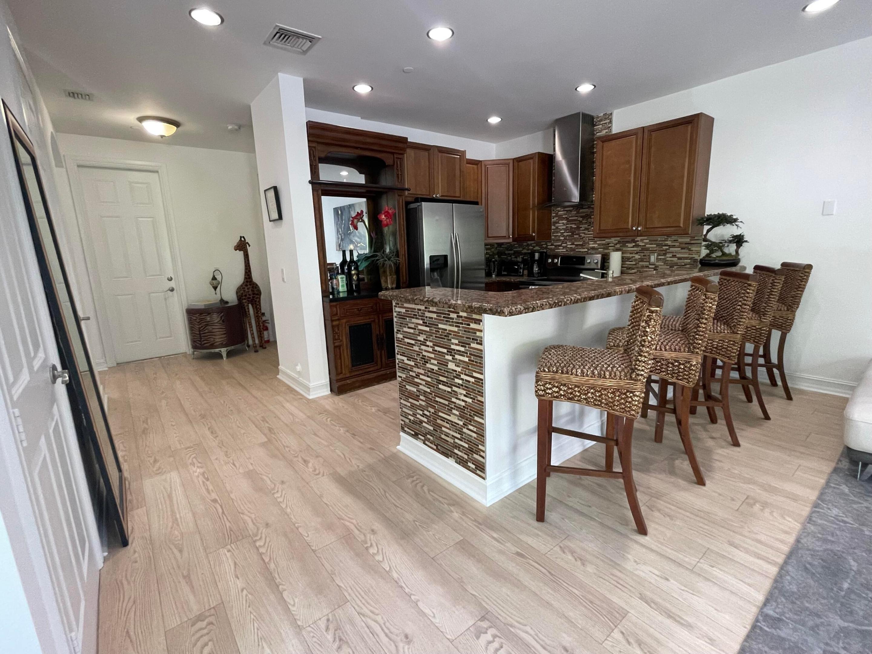 VICTORIA PARK CORR AMEN PLAT - Residential Lease