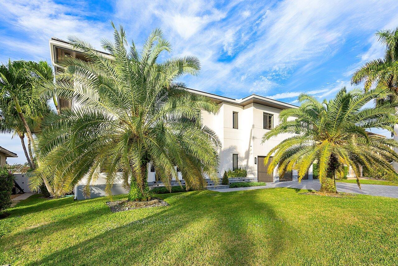 TROPIC ISLE 3RD SEC - Residential