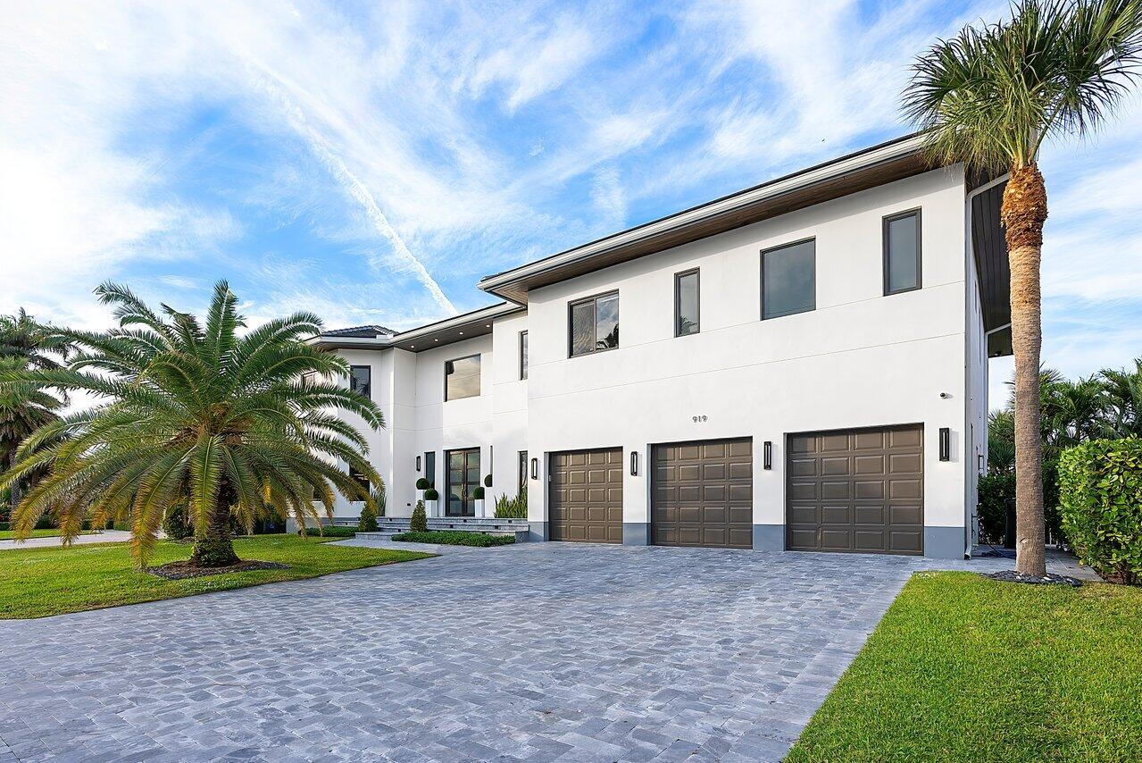 TROPIC ISLE 3RD SEC - Residential