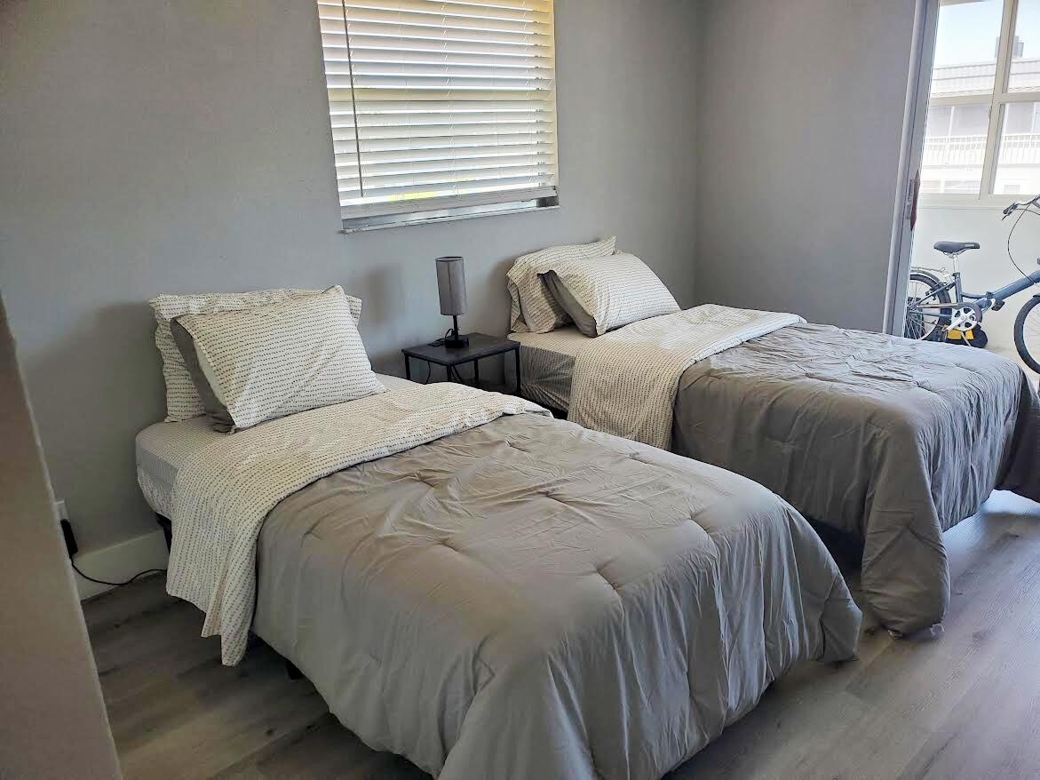 KINGS POINT SAXONY CONDOS - Residential Lease