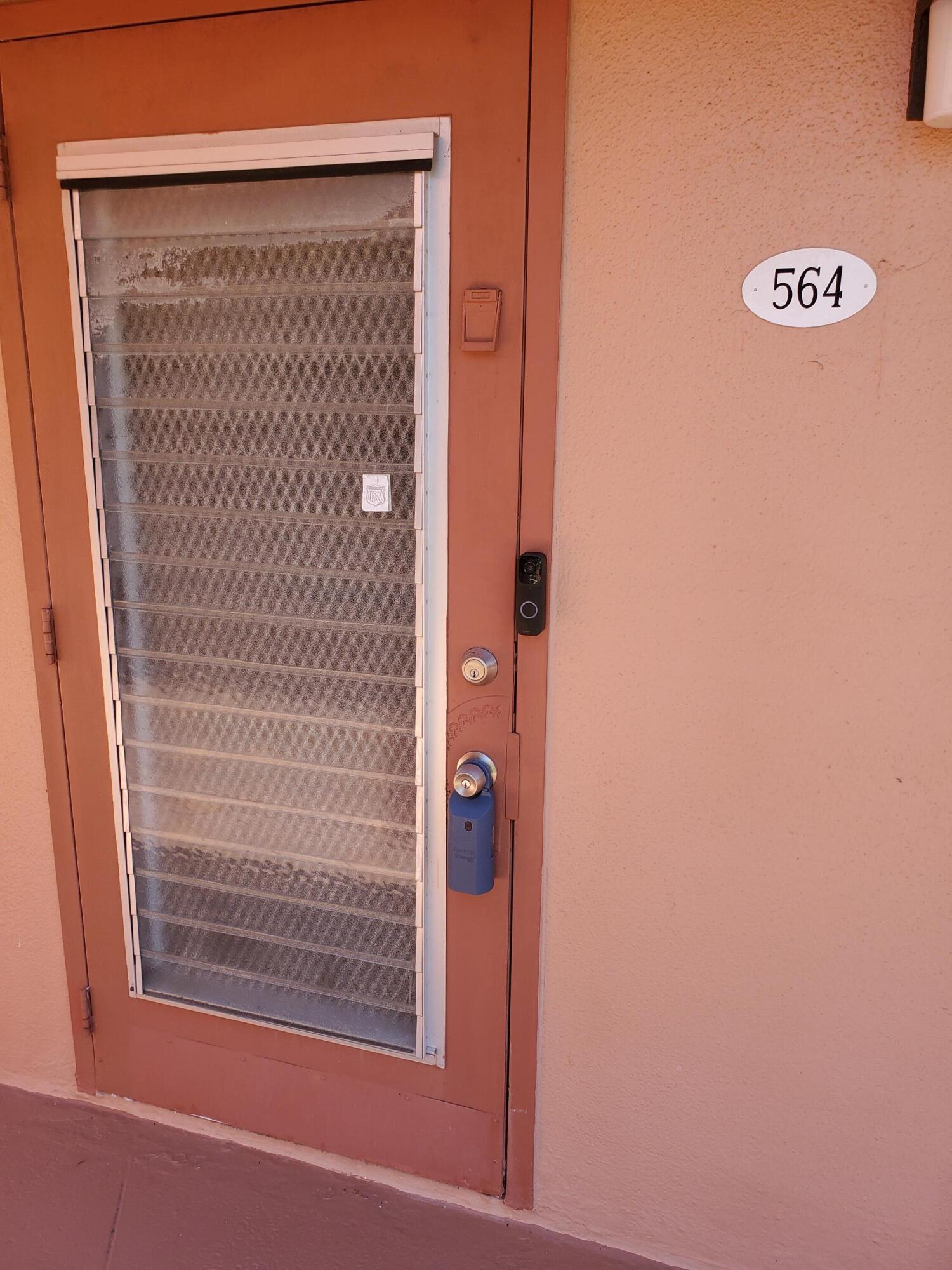 KINGS POINT SAXONY CONDOS - Residential Lease