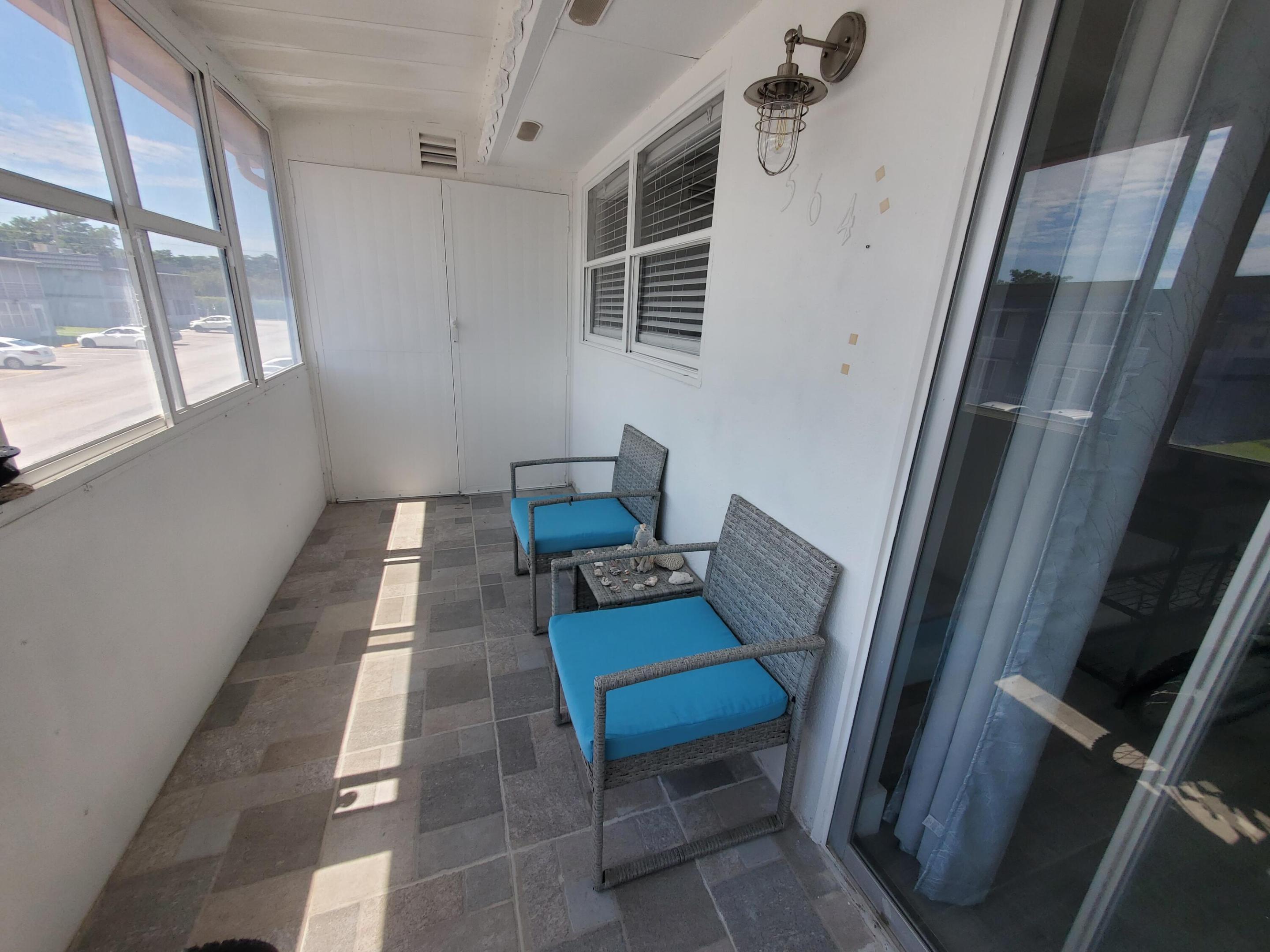 KINGS POINT SAXONY CONDOS - Residential Lease