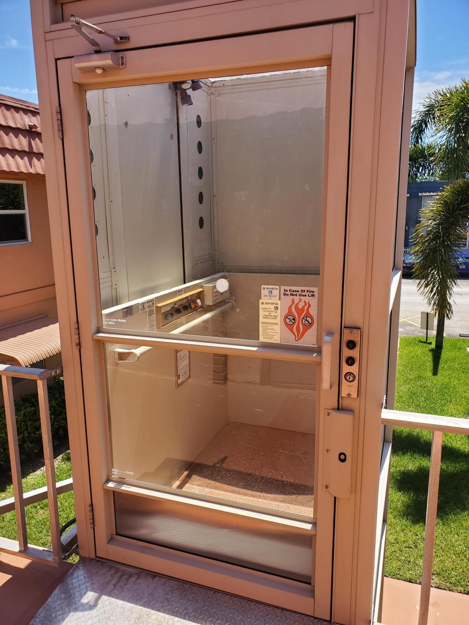 KINGS POINT SAXONY CONDOS - Residential Lease