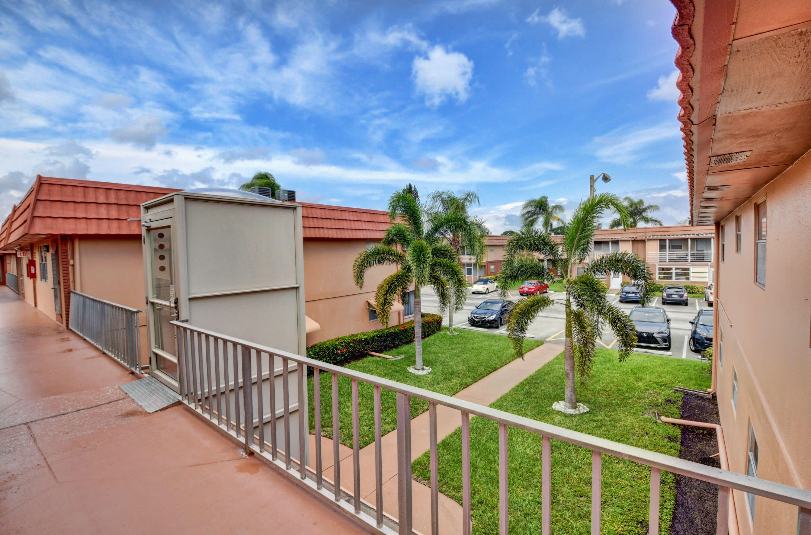 KINGS POINT SAXONY CONDOS - Residential Lease
