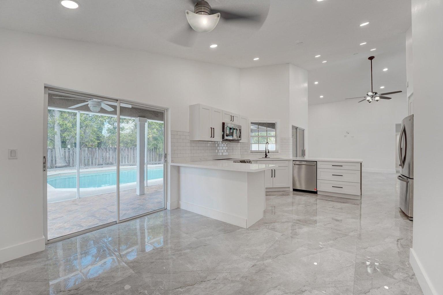 SCARBOROUGH 11 - Residential Lease