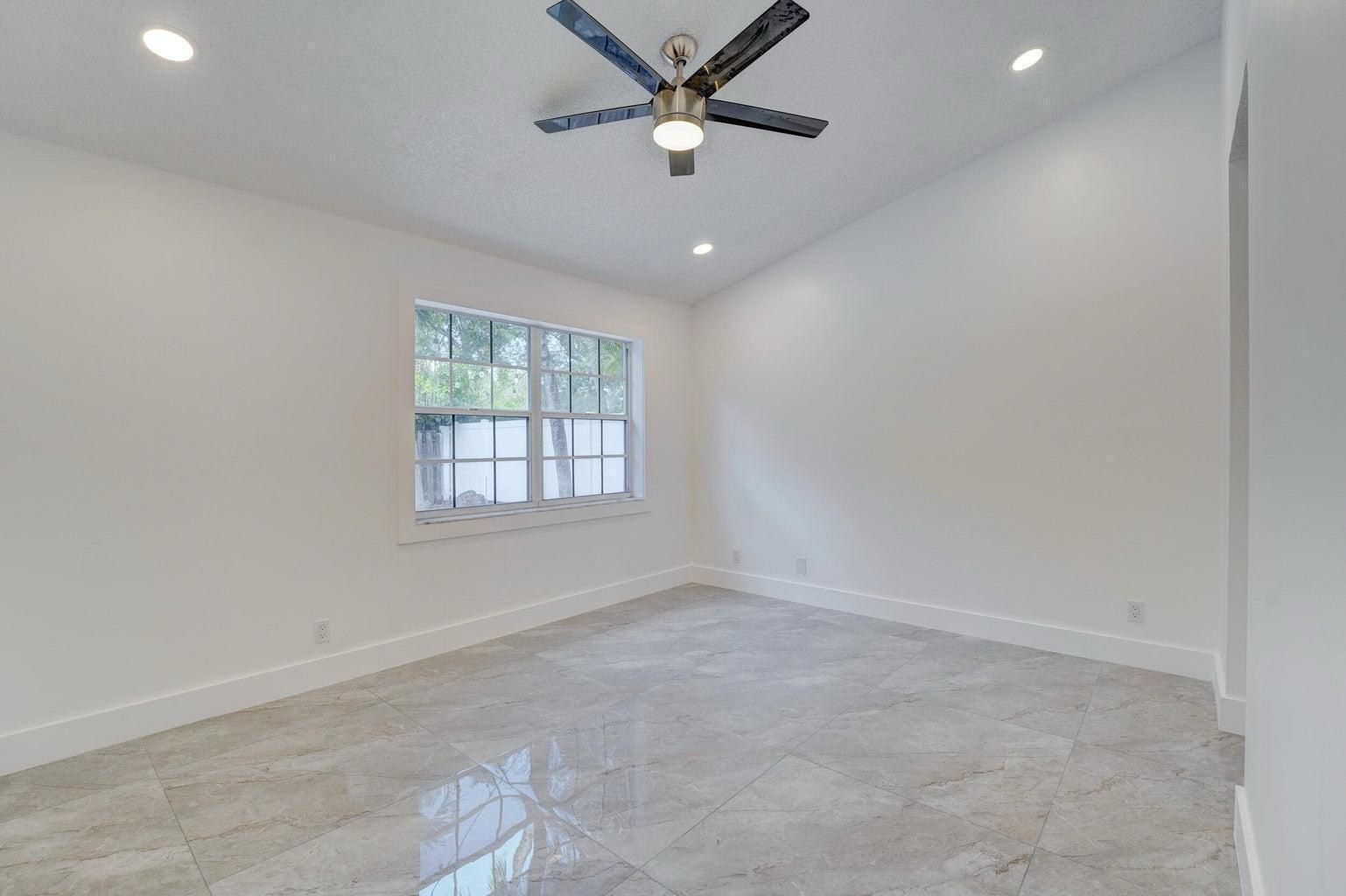 SCARBOROUGH 11 - Residential Lease