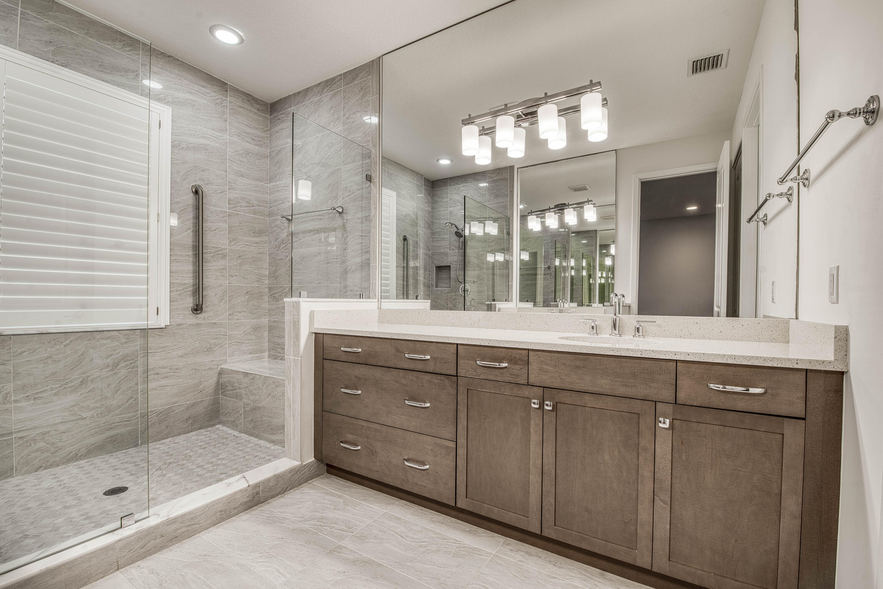 Pointe Midtown - Residential