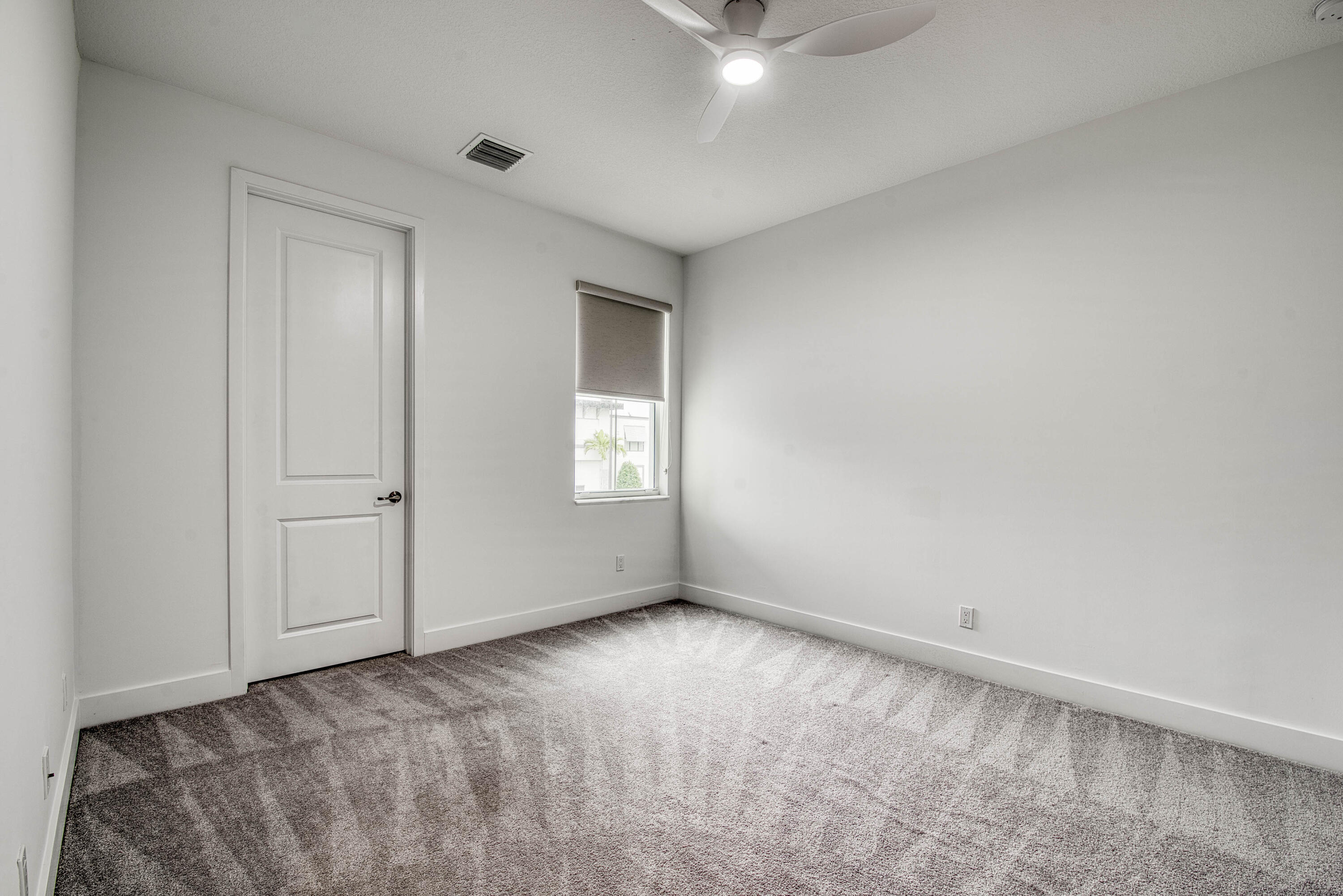 Pointe Midtown - Residential