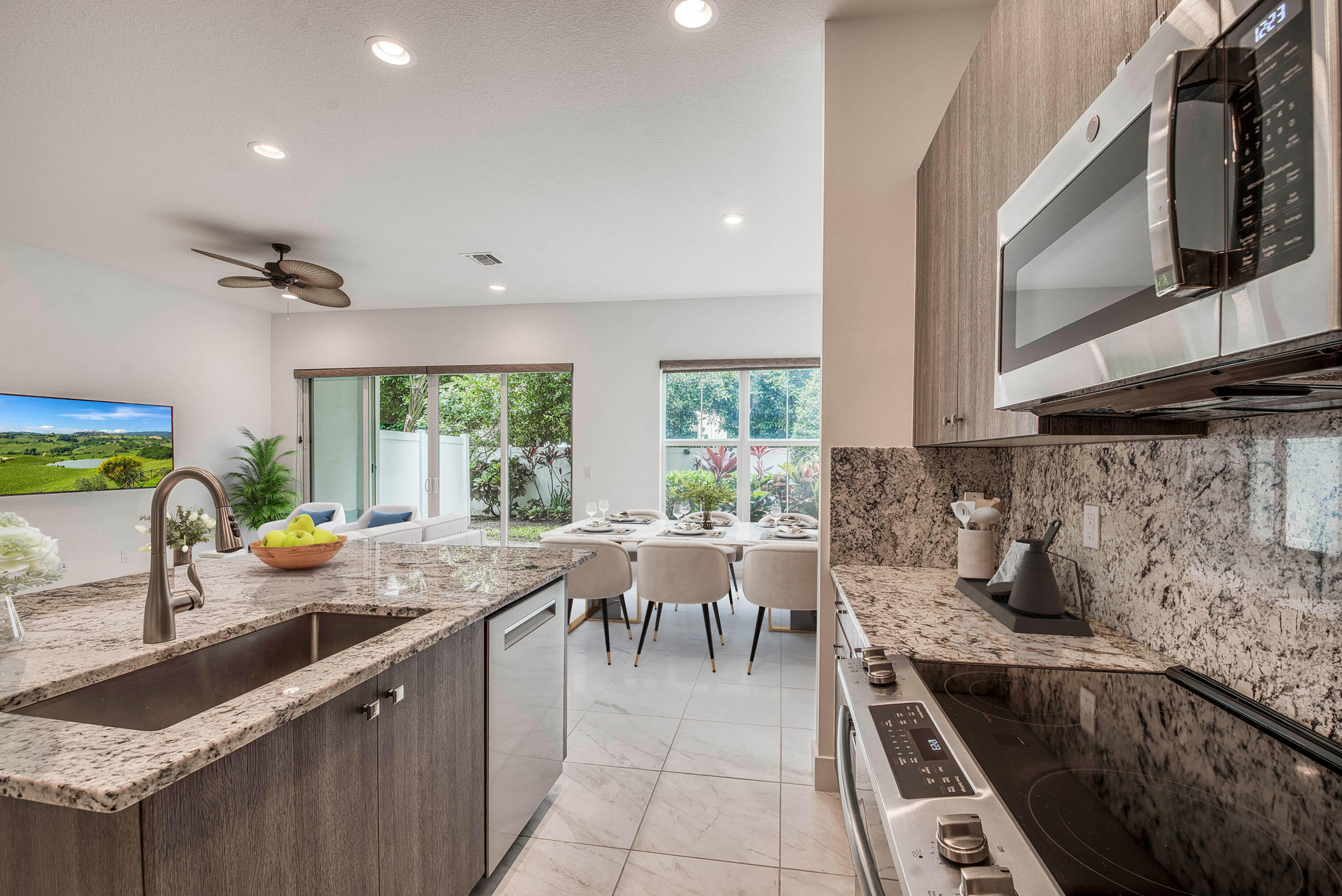 Pointe Midtown - Residential