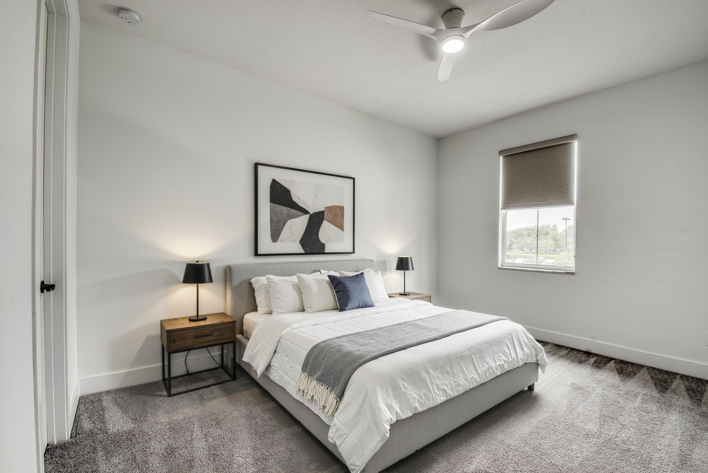 Pointe Midtown - Residential