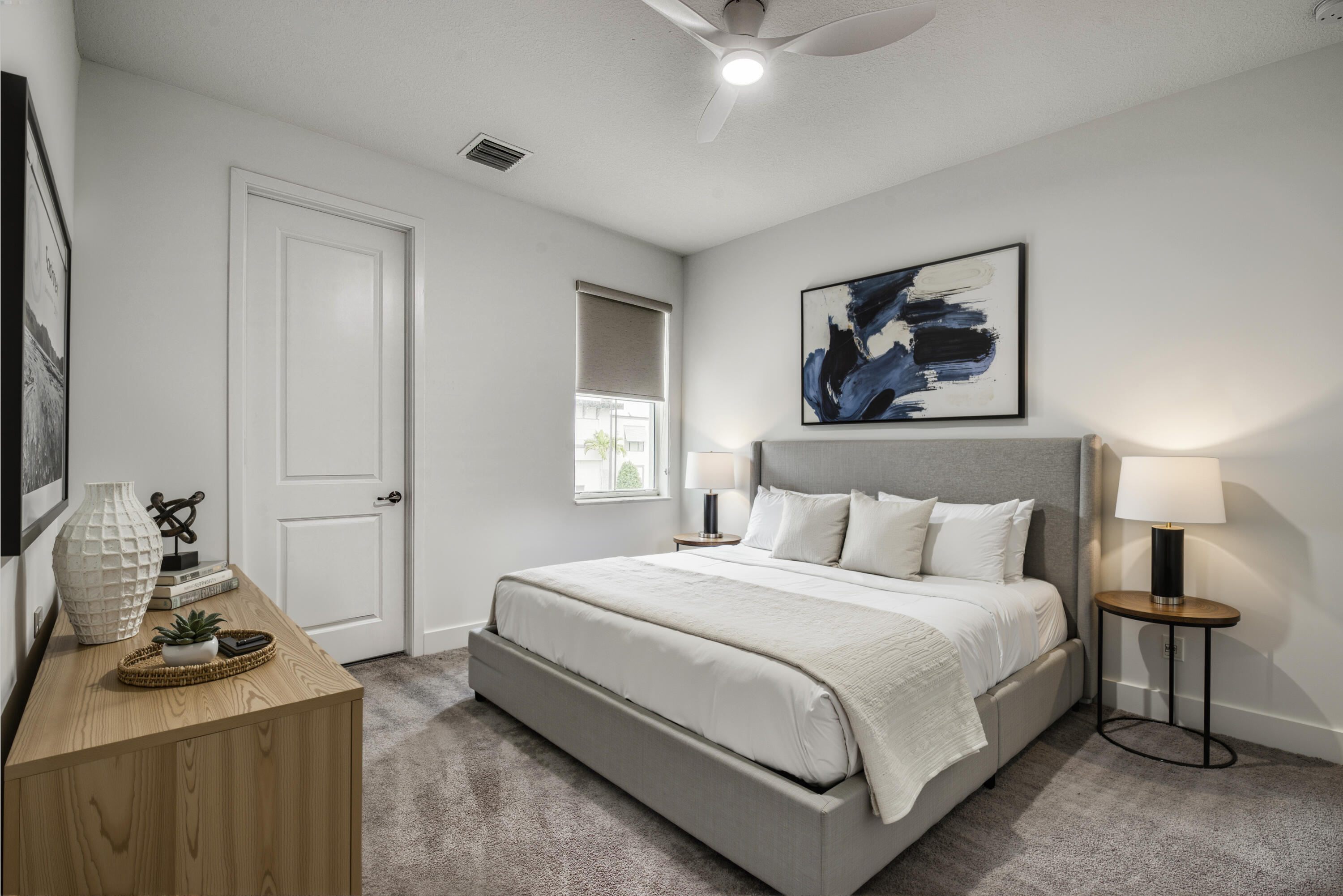 Pointe Midtown - Residential