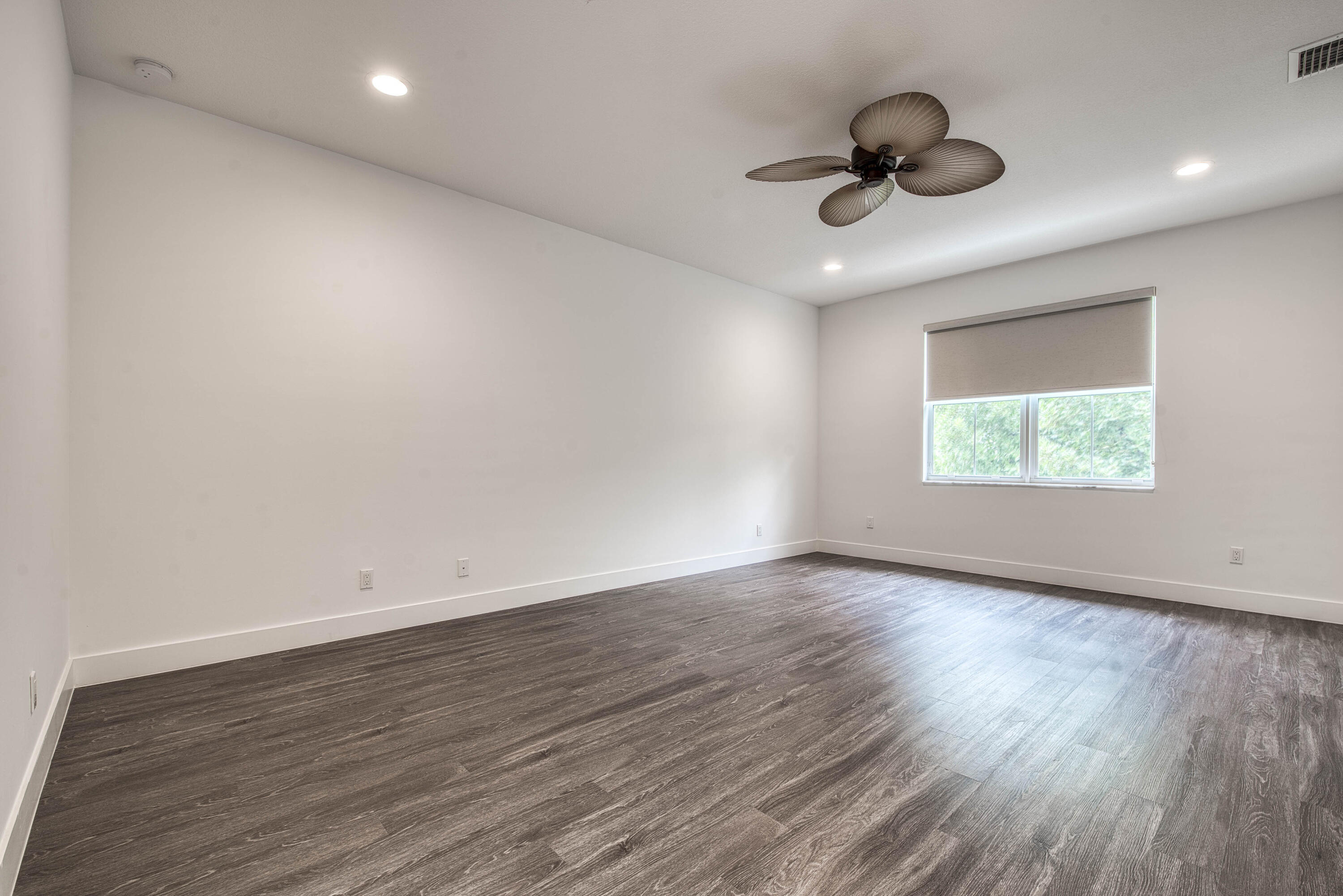 Pointe Midtown - Residential