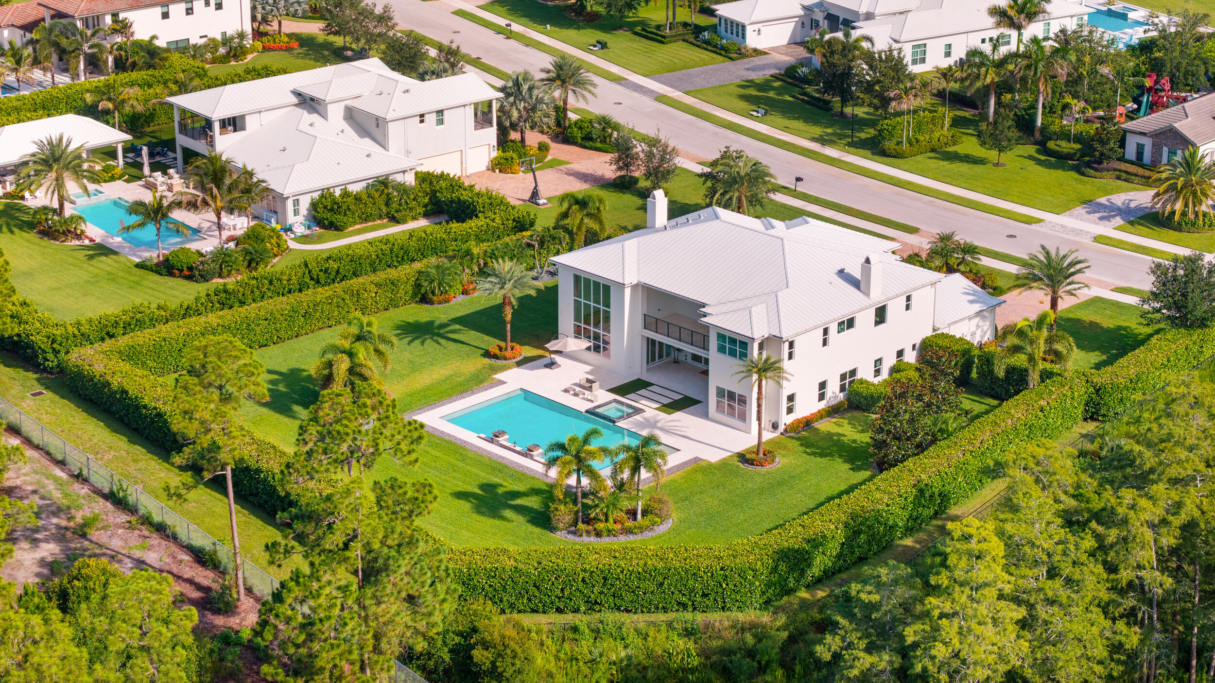 PENNOCK PRESERVE (AKA PRADO) - Residential