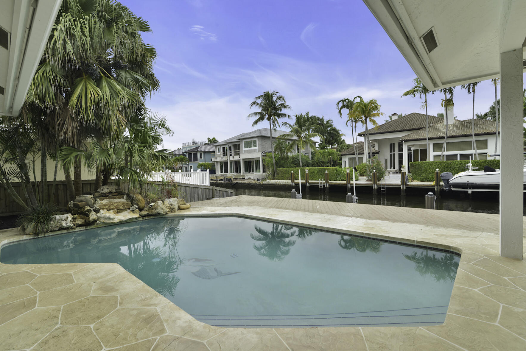 Del Harbour - Residential