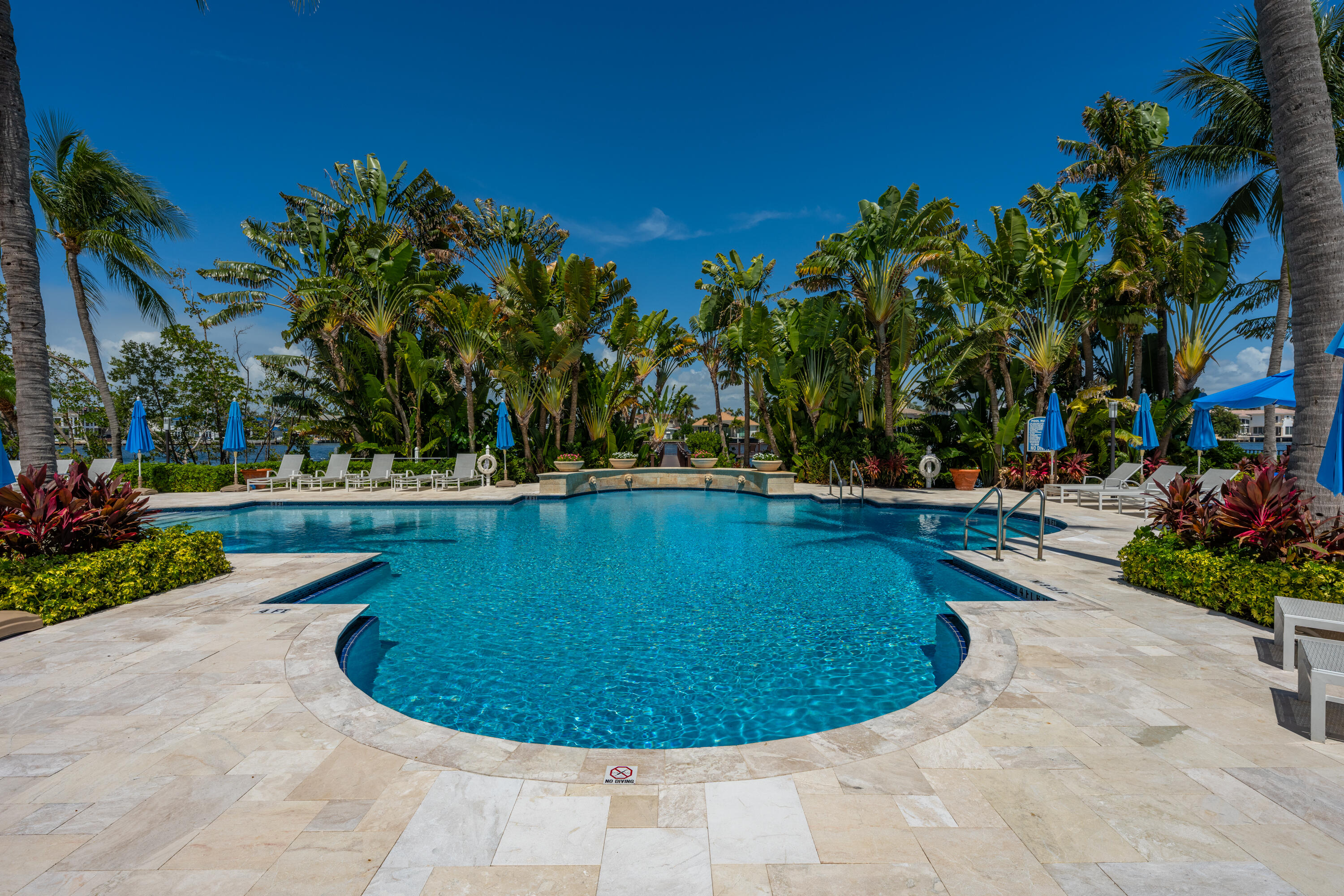 HIGHLAND BEACH CLUB CONDO - Residential