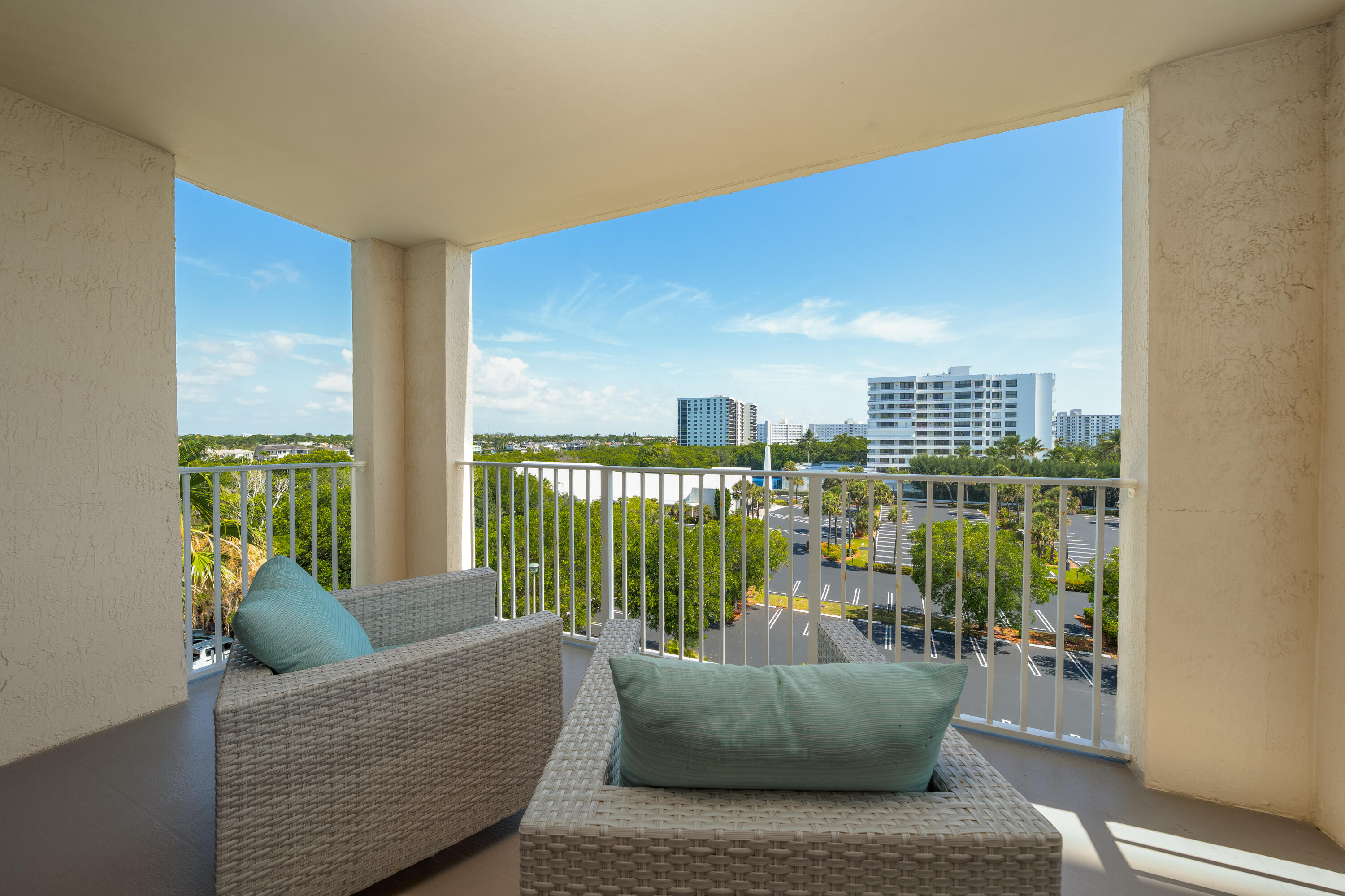 HIGHLAND BEACH CLUB CONDO - Residential